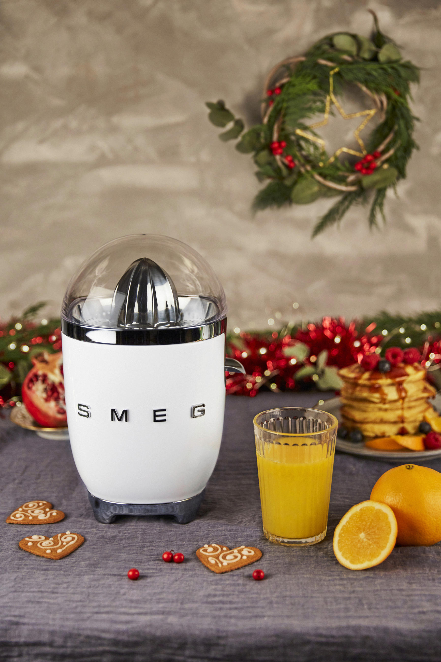 ZITRONENPRESSE - Weiss Hochglanz, Trend, Metall (16.6/28.1/16.6cm) - SMEG