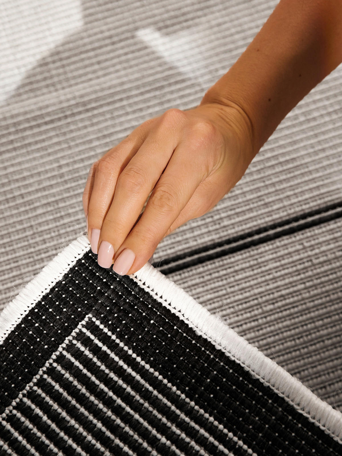 OUTDOORTEPPICH 120/170 cm Duet Schwarz, Weiß  - Schwarz/Weiß, Design, Kunststoff (120/170cm)