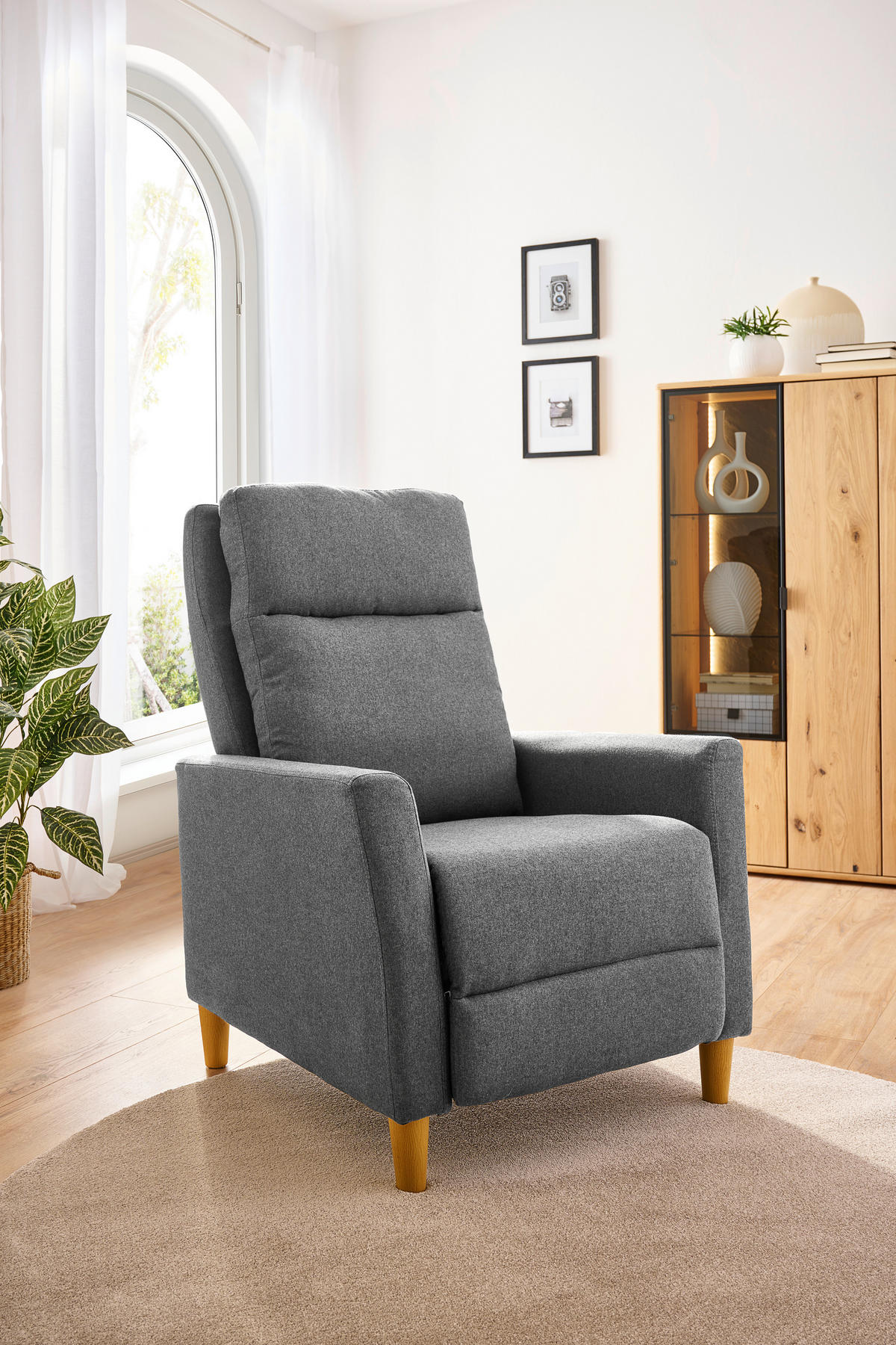 FOTOLIU PENTRU TELEVIZOR in plastic, textil gri  - culoare natur/gri, Design, plastic/textil (72,5/106-82/89-160cm) - Carryhome