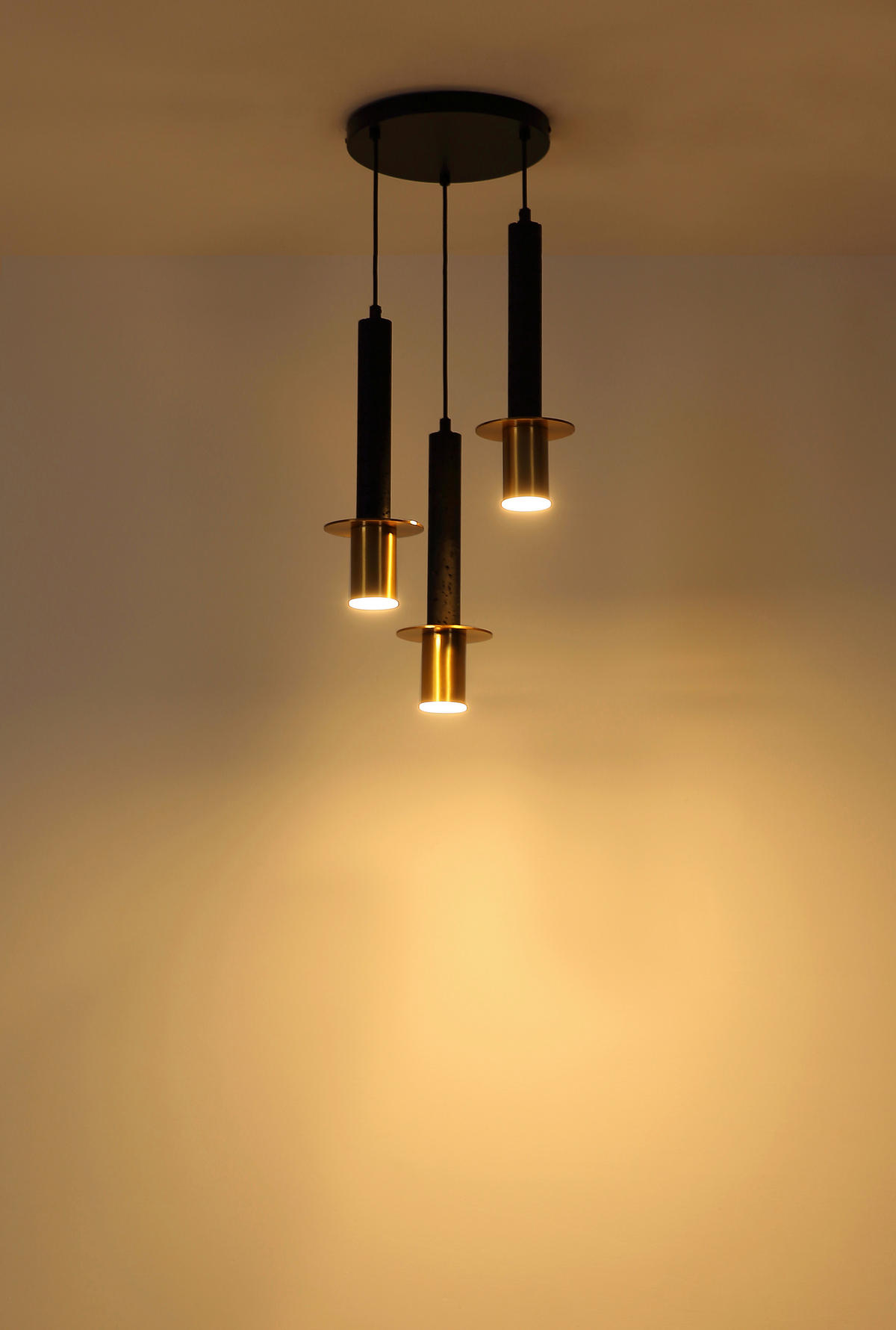 HÄNGELEUCHTE Shanna 33/130 cm  - Messingfarben/Schwarz, Design, Kunststoff/Stein (33/130cm) - Globo