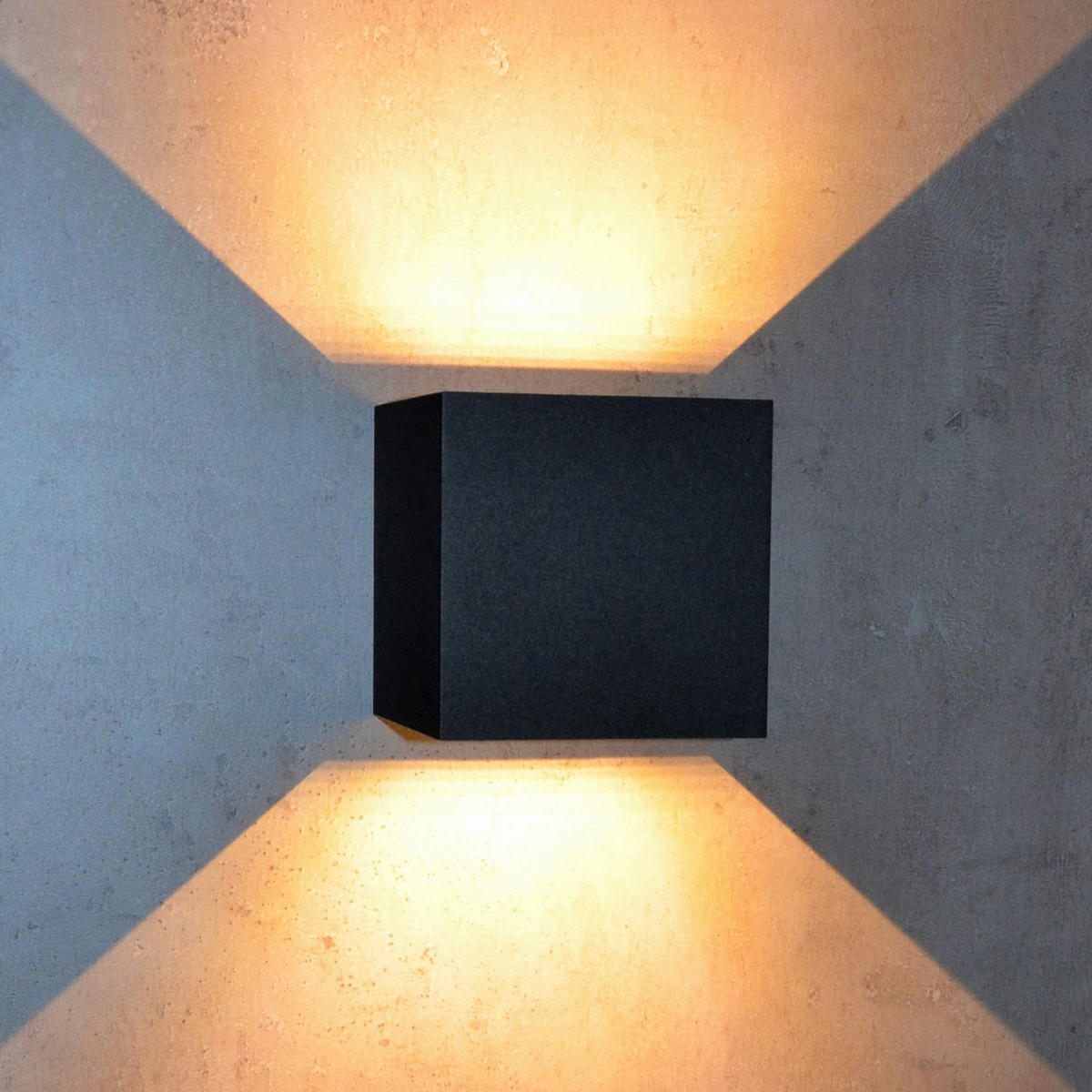AUßENWANDLEUCHTE 10/10/10 cm   - Schwarz, Design, Metall (10/10/10cm)