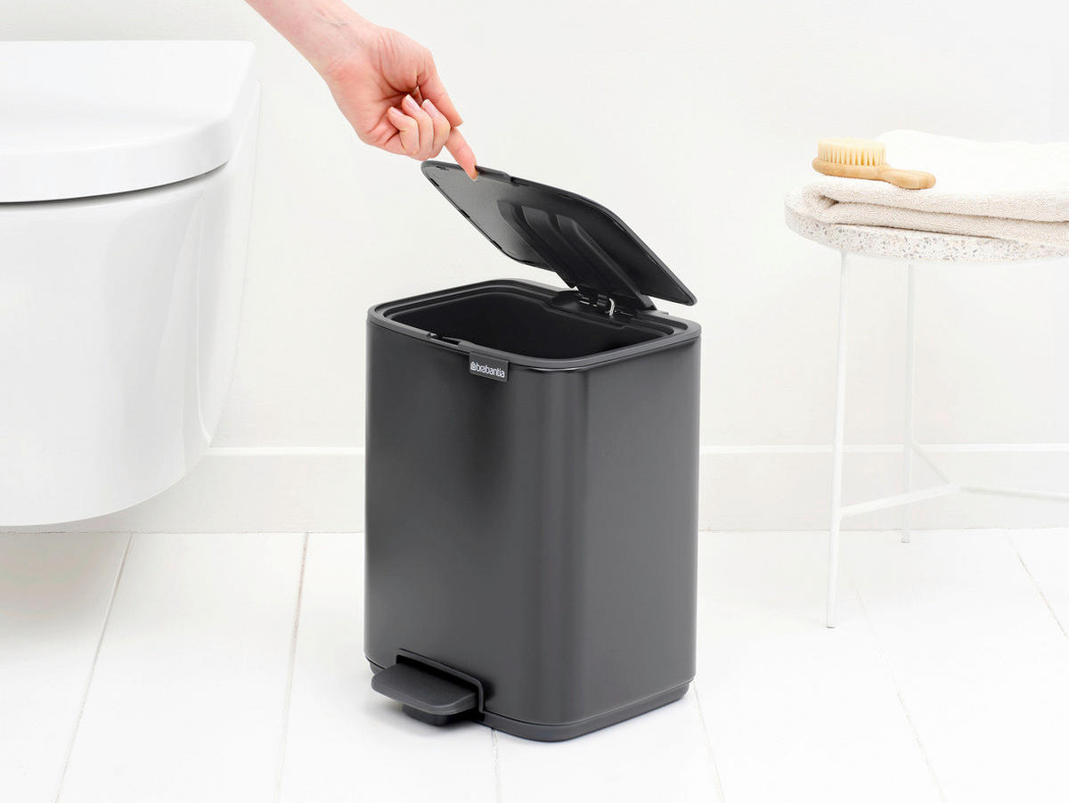 KOŠ S NOŽNOM PAPUČICOM  7 l  Bo  - crna/antracit, Basics, metal/plastika (24,2/31/24,2cm) - Brabantia