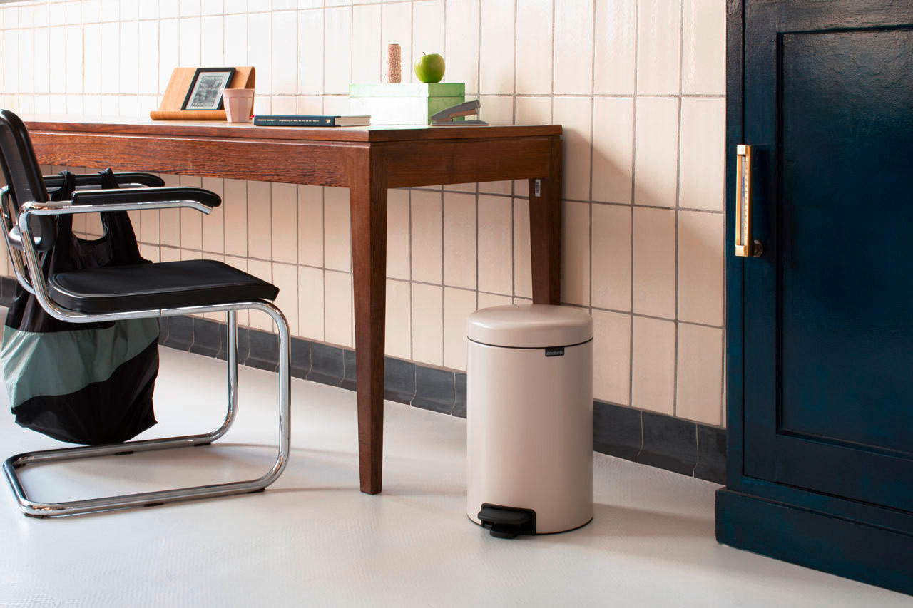 KOŠ ZA OTPAD 12 l - bež, Design, metal/plastika (25.1/41.1/33.8cm) - Brabantia