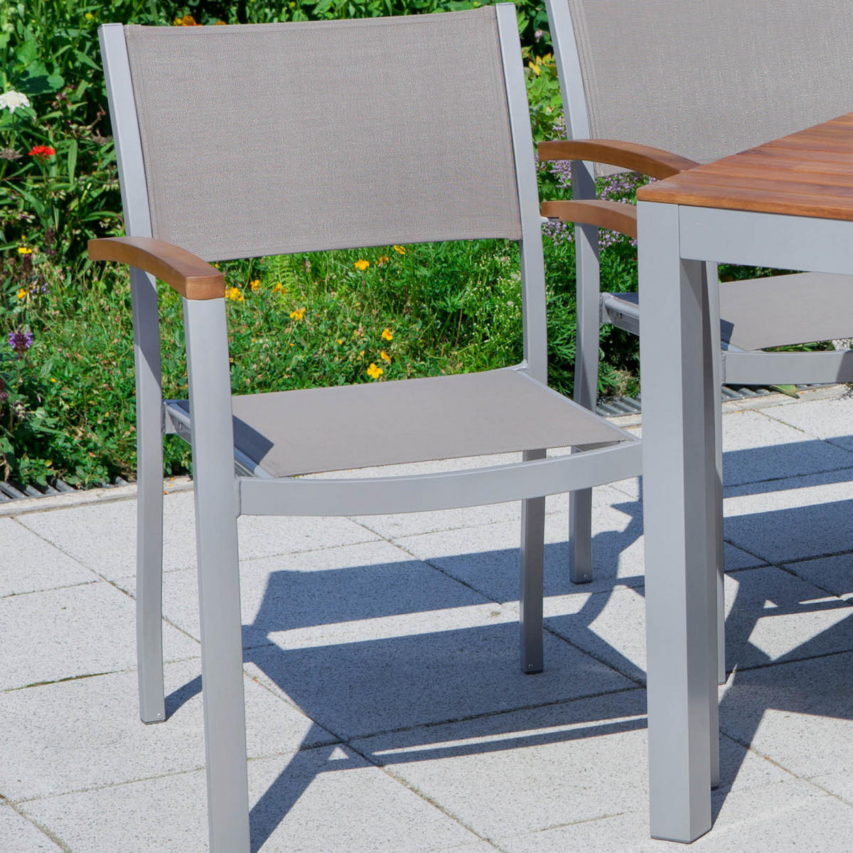 GARTENSTUHL Akazie Aluminium Grau  - Silberfarben/Akaziefarben, ROMANTIK / LANDHAUS, Holz/Textil (59/85/56cm) - Gardenson