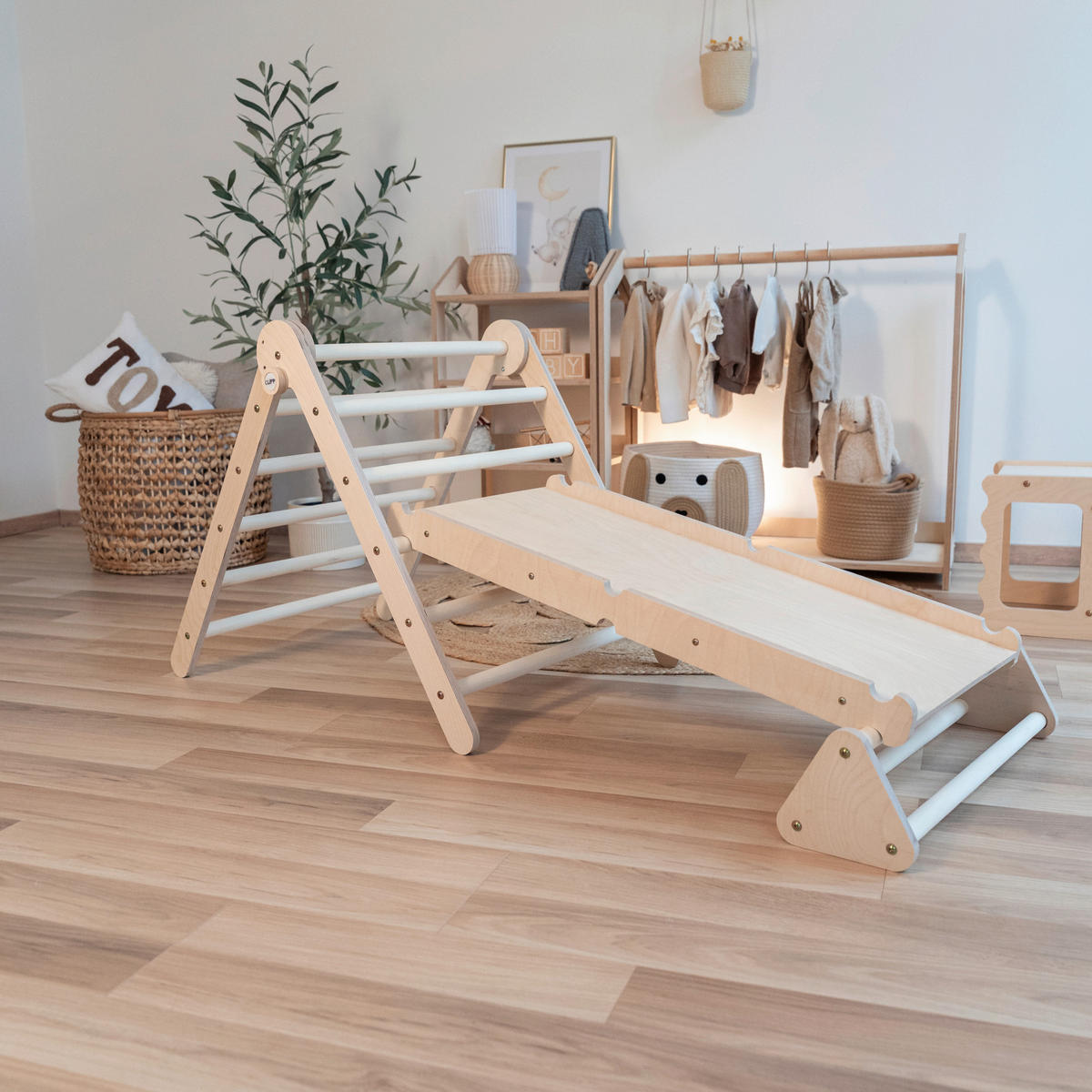 KLETTERDREIECK  - Birkefarben, Basics, Holz (68/53,5/69cm) - CLIFF