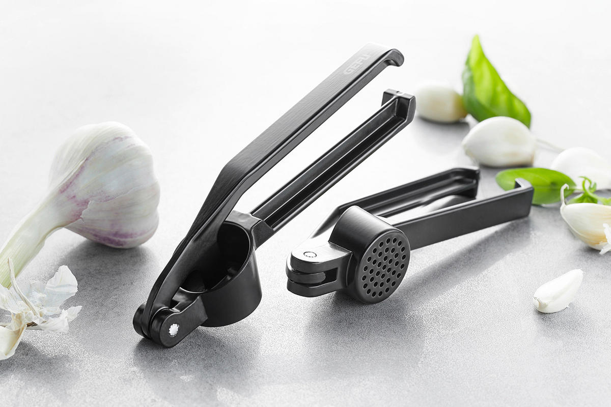 PRESA ZA BELI LUK - crna, Osnovno, metal (3,2/14,9/4cm) - Gefu
