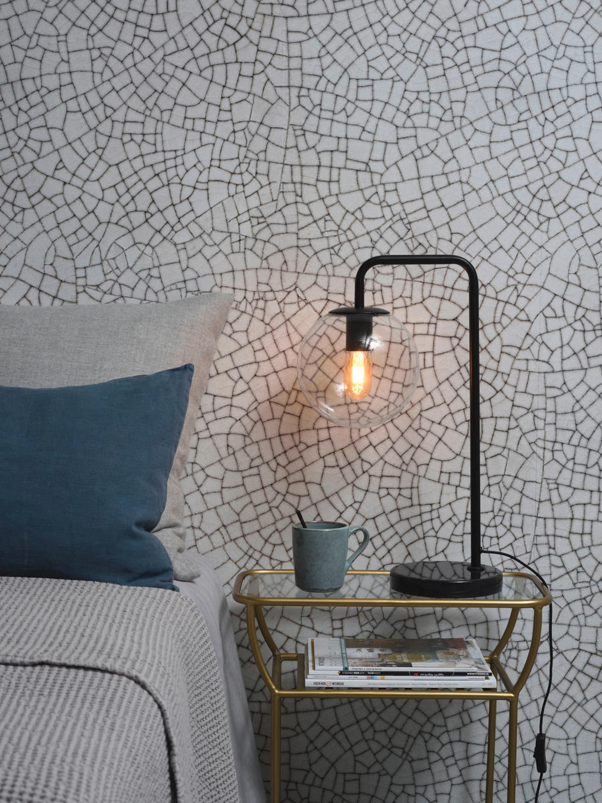 BORDSLAMPA it's about RoMi  32/20/53 cm   - svart/transparent, Trend, glas (32/20/53cm) - It's about Romi