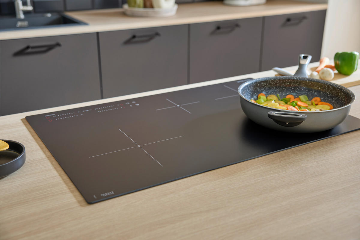 INDUKTIONSKOCHFELD DKEI8470IM  - Schwarz, Basics, Glas/Metall (77,7/4,9/51cm) - Dieter Knoll