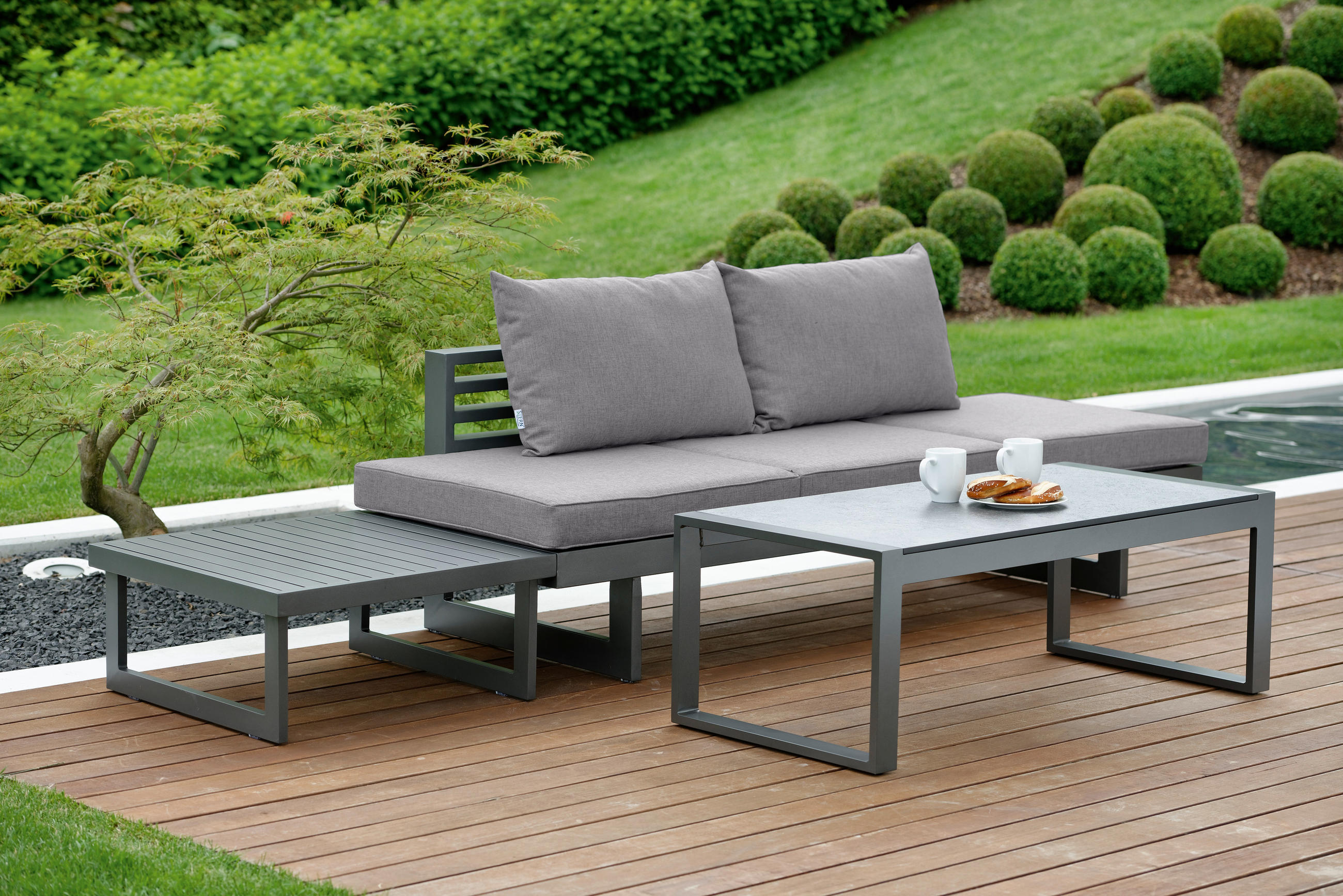 LOUNGEKISSEN   - Schieferfarben/Grau, Design, Textil (46/75cm) - Stern