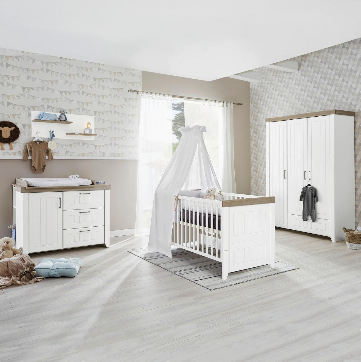 BABYREGAL Wilma Weiß  - Silberfarben/Weiß, LIFESTYLE, Holzwerkstoff/Metall (49/115/42cm) - Roba