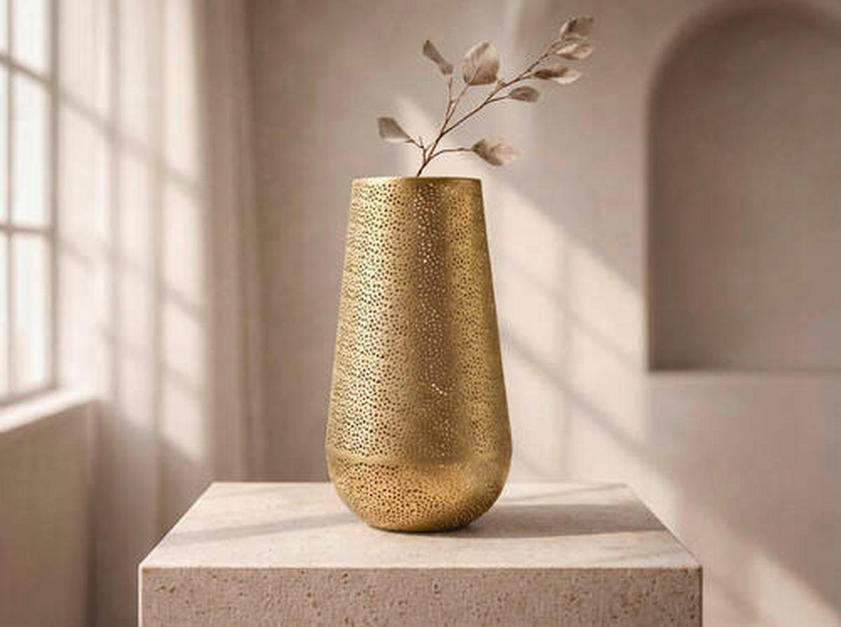 DEKOVASE  - Goldfarben, Design, Metall (25/47/25cm) - Livetastic