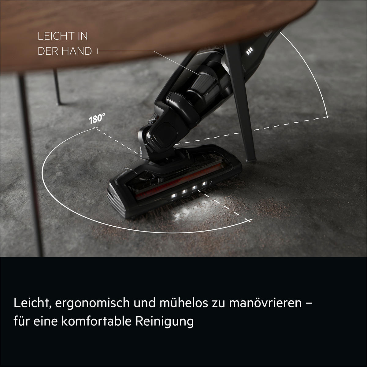 AKKU-HANDSTAUBSAUGER  - Schwarz, Basics, Kunststoff (26,5/107/15,5cm) - AEG