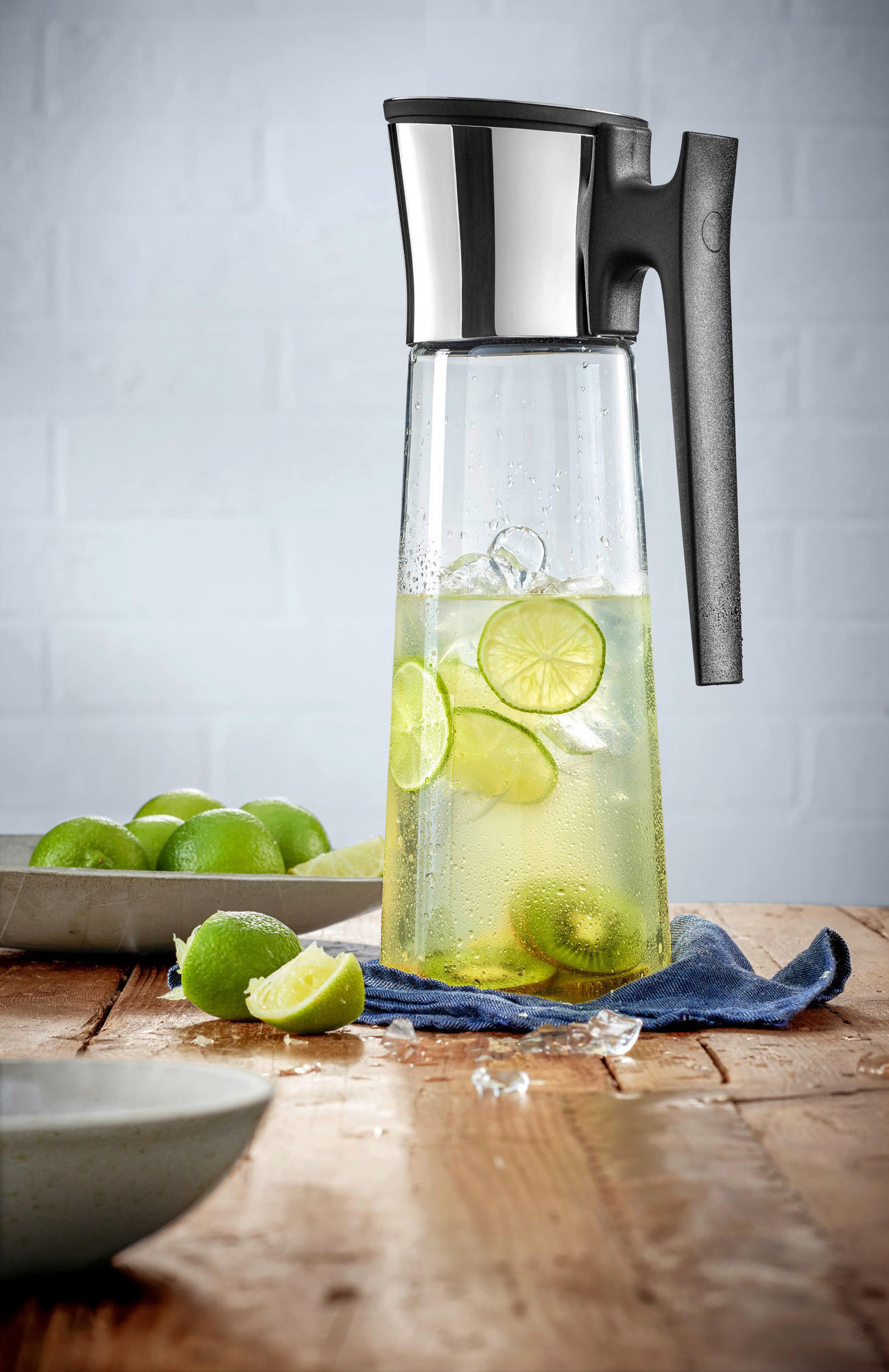 WASSERKARAFFE 1,5 L    - Schwarz, KONVENTIONELL, Glas/Kunststoff (15/31cm) - WMF
