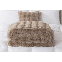 ÁGYTAKARÓ  - Basics (230/4/250cm)