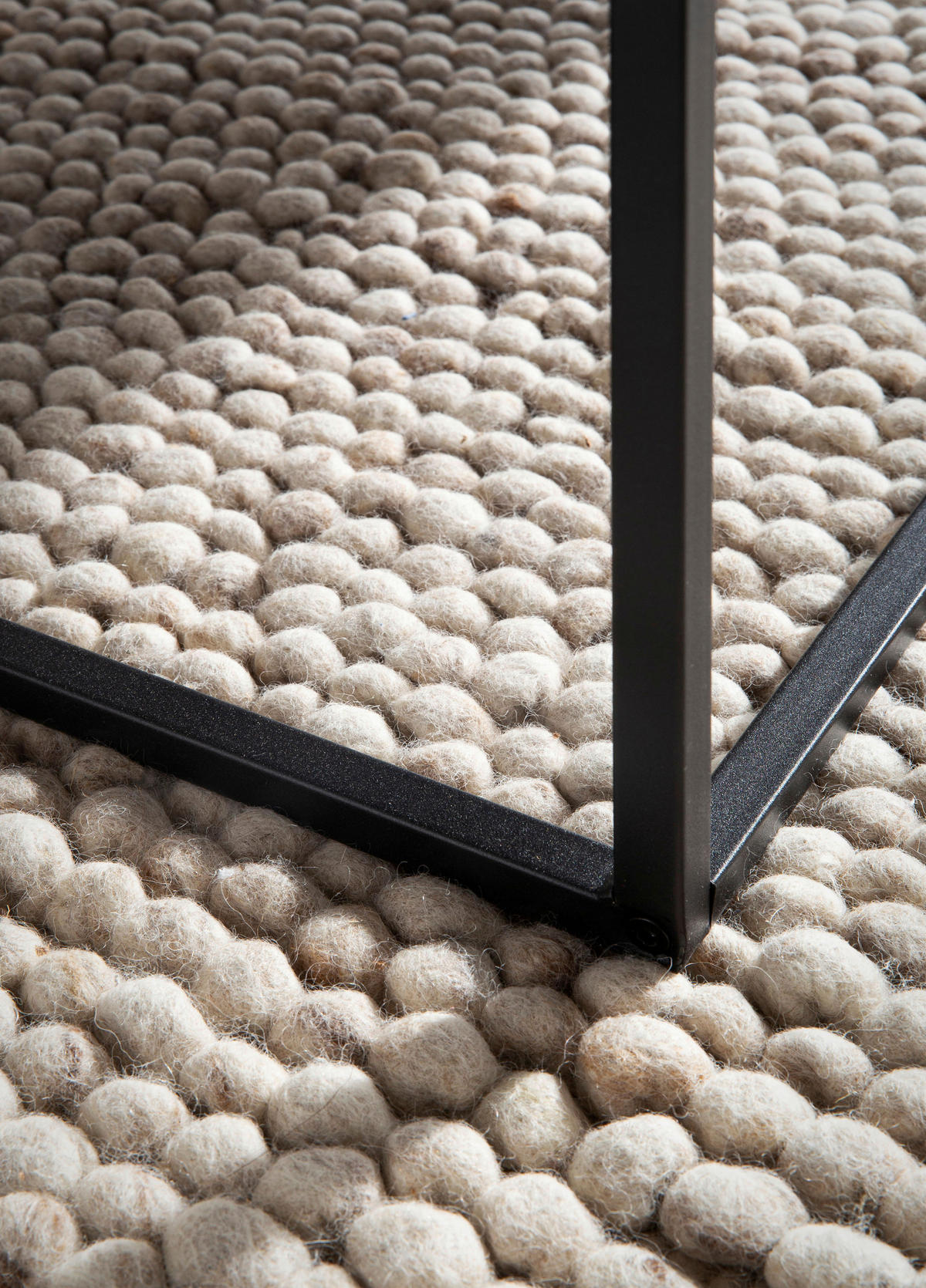 COUCHTISCH in Holzwerkstoff 60/60/38 cm  - Sandfarben/Schwarz, Design, Holzwerkstoff/Metall (60/60/38cm) - Livetastic