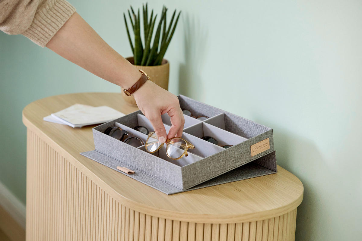 BRILLENBOX - Hellgrau, Basics, Karton/Textil (32/25/5,5cm) - Store It