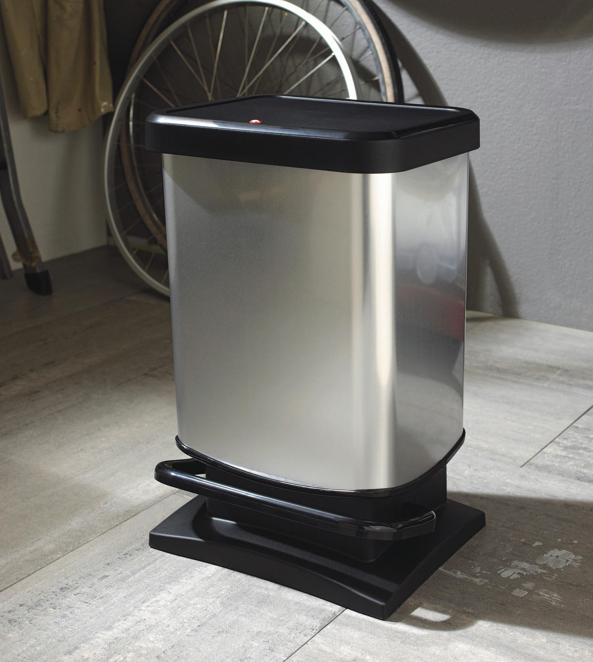 KOŠ ZA SMETI - srebrne barve/črna, Konvencionalno, umetna masa (29.3/26.6/45.7cm) - Rotho