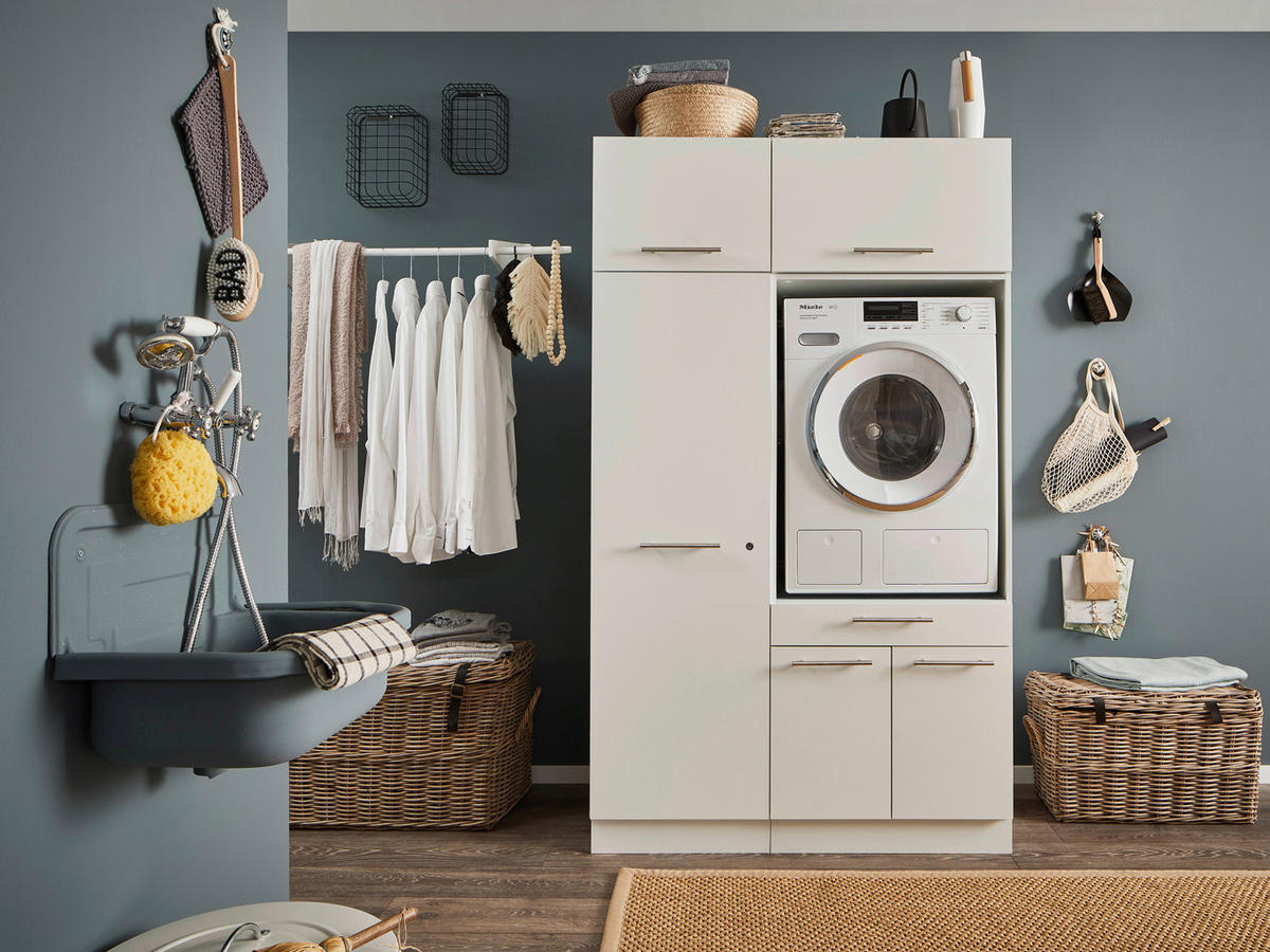 HAUSWIRTSCHAFTSRAUM 167,5/200/67,5 cm  in Weiß  - Weiß, Design, Holzwerkstoff (167,5/200/67,5cm)