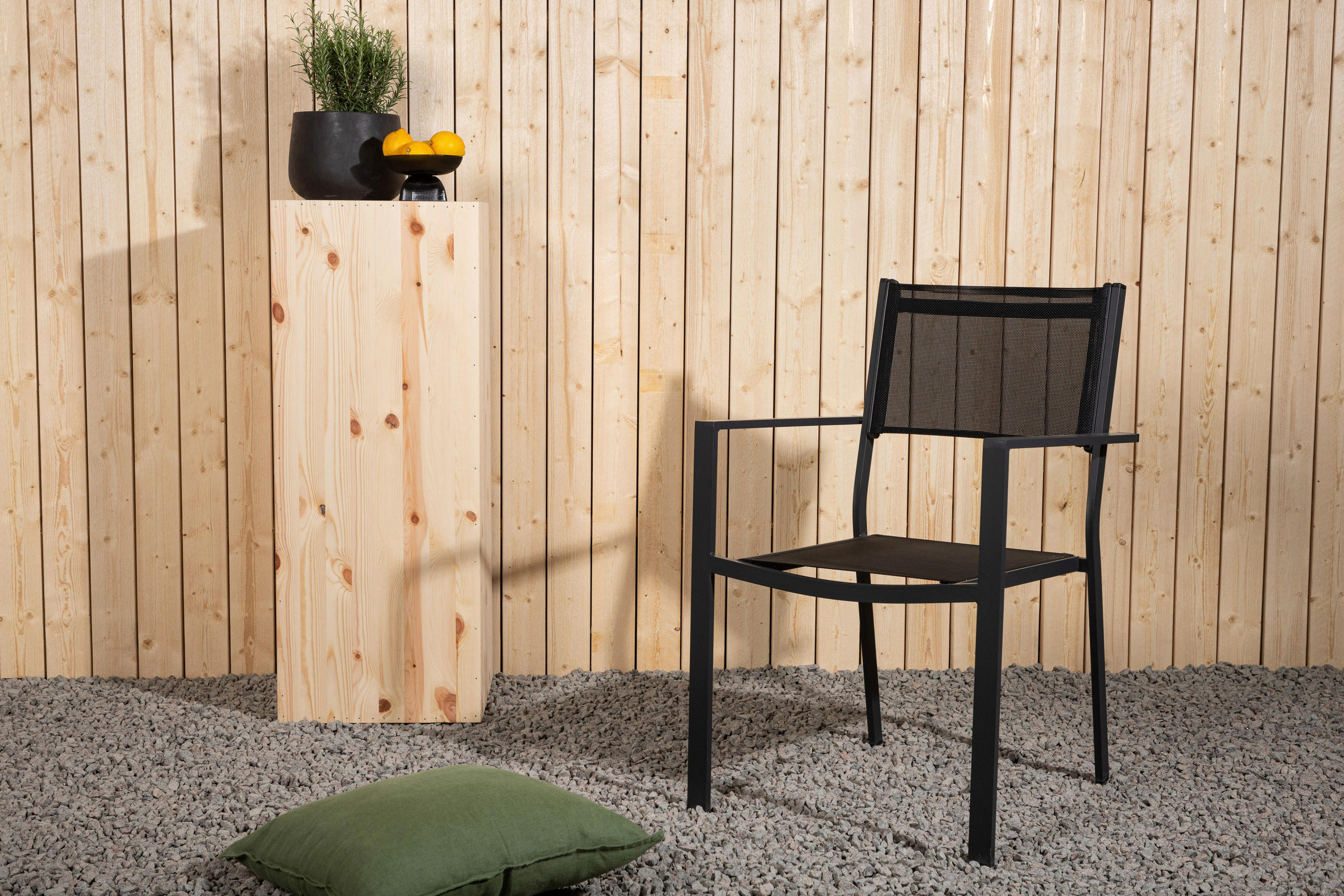 Stapelsessel 2er-Set Aluminium Schwarz  - Schwarz, KONVENTIONELL, Textil/Metall (56.5/88/61cm) - Gardenson