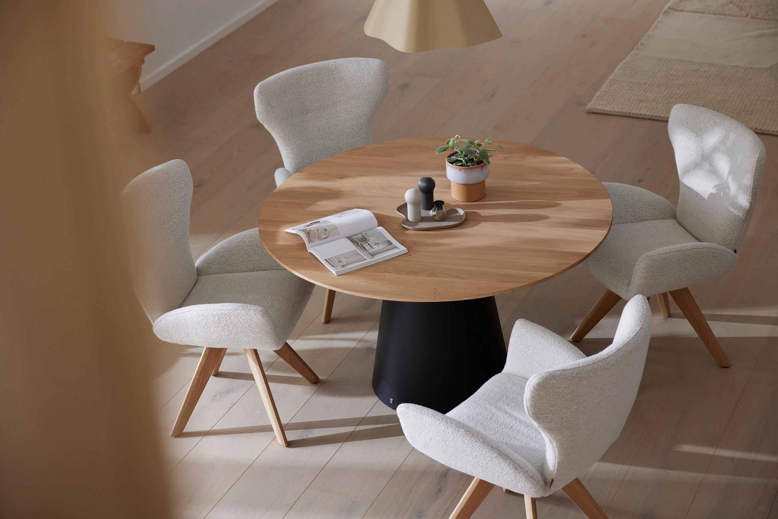 Thumbnail - Musterring Esstisch, Eiche, Holz, Eiche, massiv, rund, Säule, 130x76x130 cm, in verschiedenen Größen erhältlich, Variant...