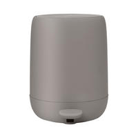 TRETEIMER  - Braun, Basics, Kunststoff (23,1/30,5/25,8cm) - Blomus