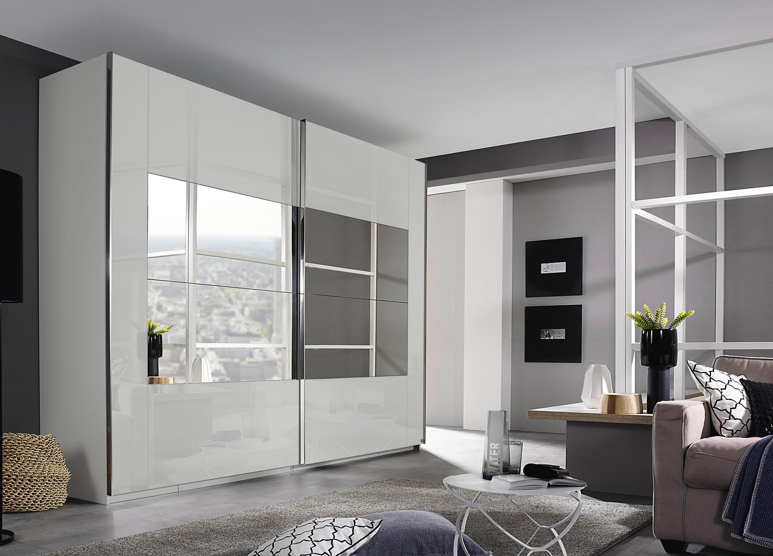 SCHWEBETÜRENSCHRANK  in Hellgrau  - Chromfarben/Hellgrau, Design, Glas/Holzwerkstoff (271/223/68cm) - Xora