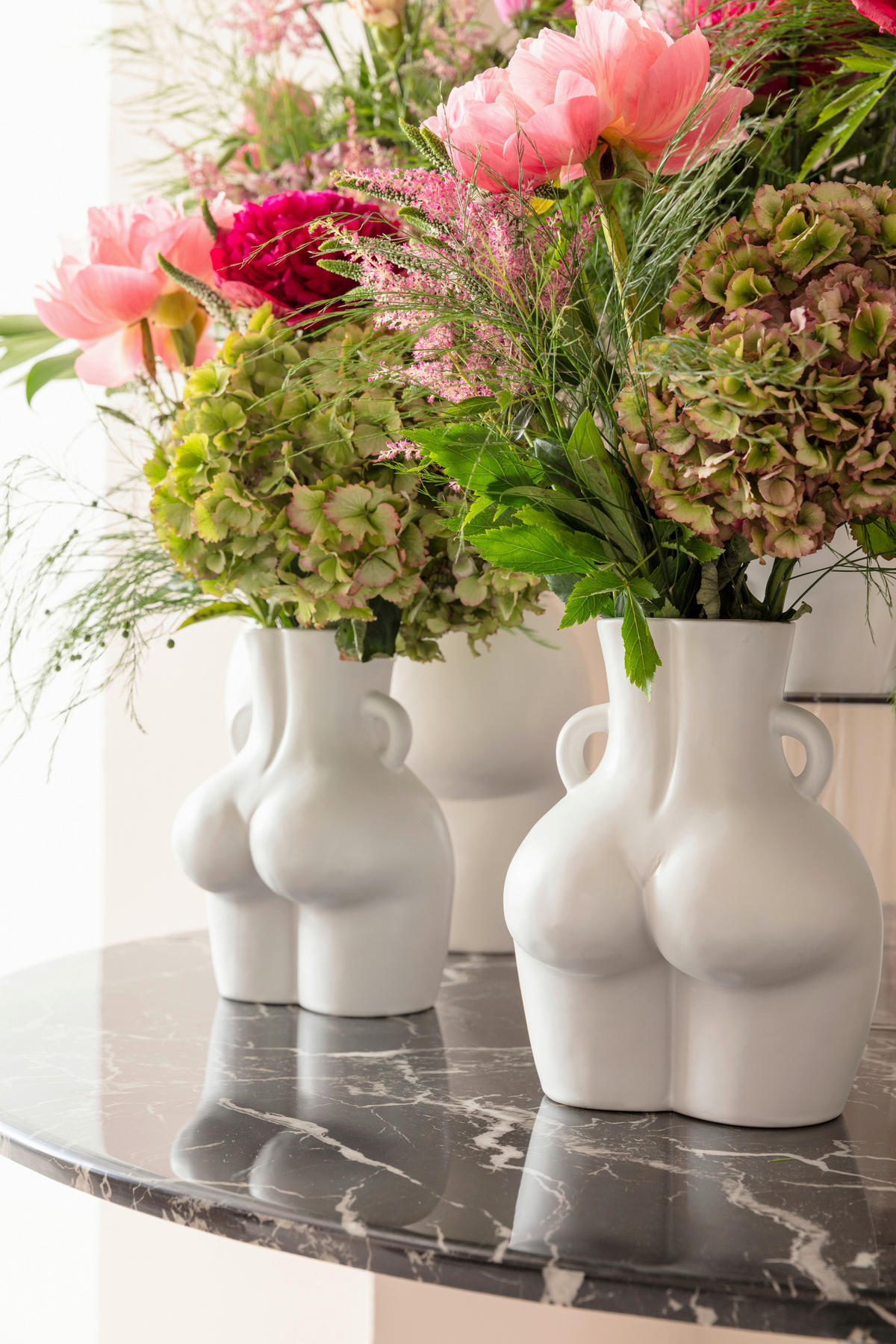 VASE 21,5 cm  - Weiß, Design, Keramik (16/21/12cm) - Kare-Design