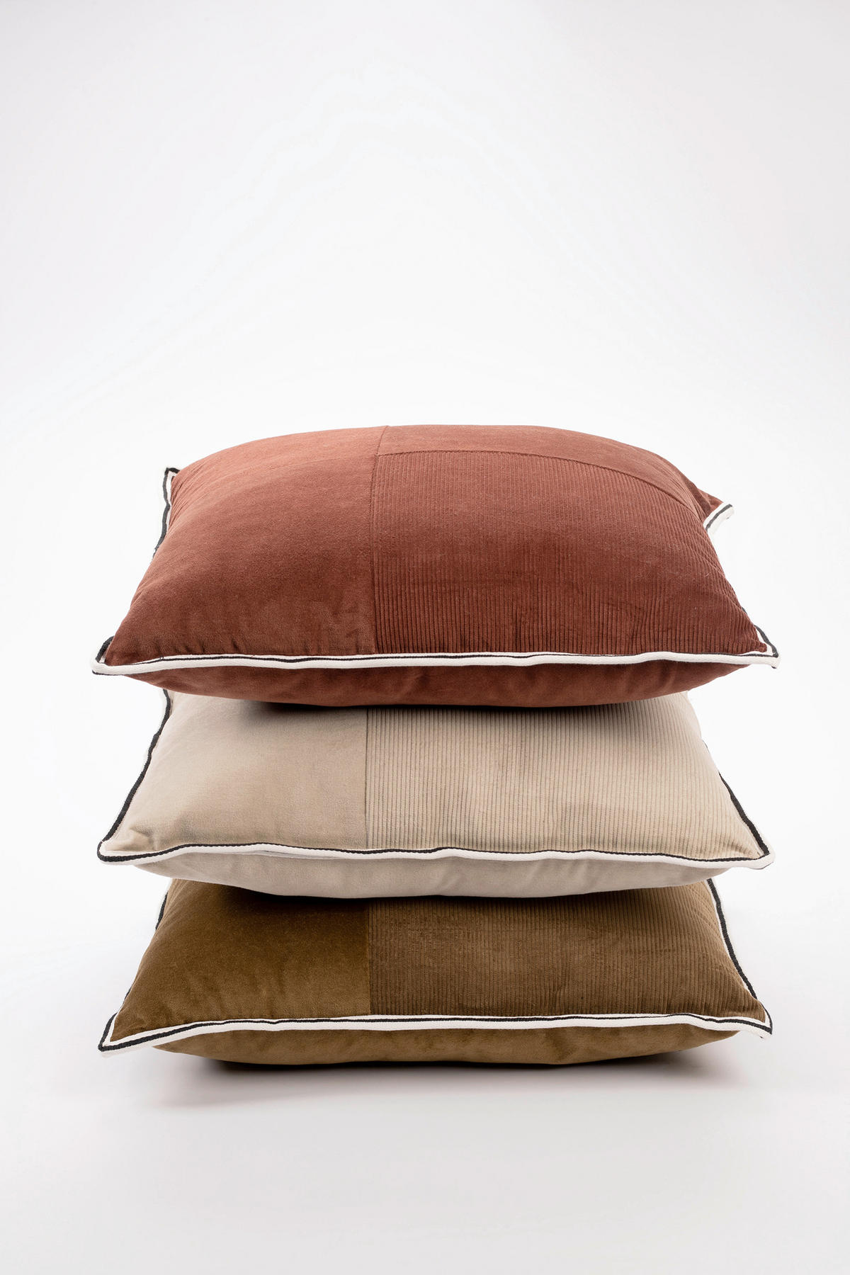 SOFAKISSEN ARNA 50/50 cm  - Dunkelrot, Trend, Textil (50/50cm) - Markslöjd
