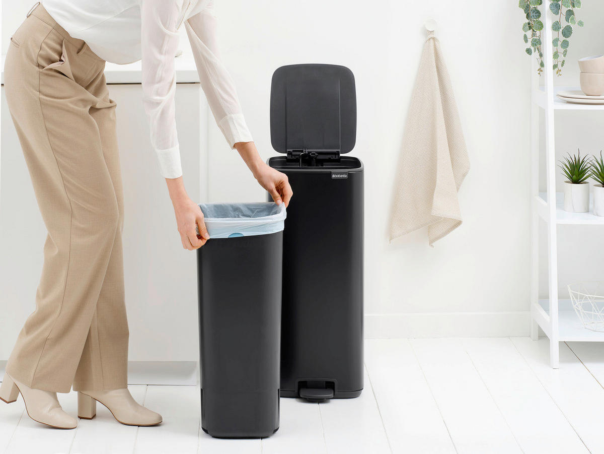 KOŠ S NOŽNOM PAPUČICOM  30 l  New Icon  - crna/antracit, Design, metal/plastika (28,8/64,7/35,8cm) - Brabantia