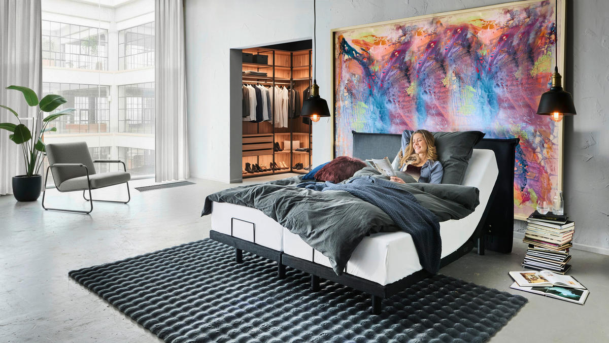 BOXBETT 180/200 cm,  in Graphitfarben, gepolstertes Kopfteil, Beleuchtung, Soundsystem, motorische Verstellbarkeit, Fernbedienung, Matratzen, Befestigungsmaterial, Unterbodenbeleuchtung, H3 = fest  - Schwarz/Graphitfarben, Design, Textil/Metall (180/200cm) - Chameo