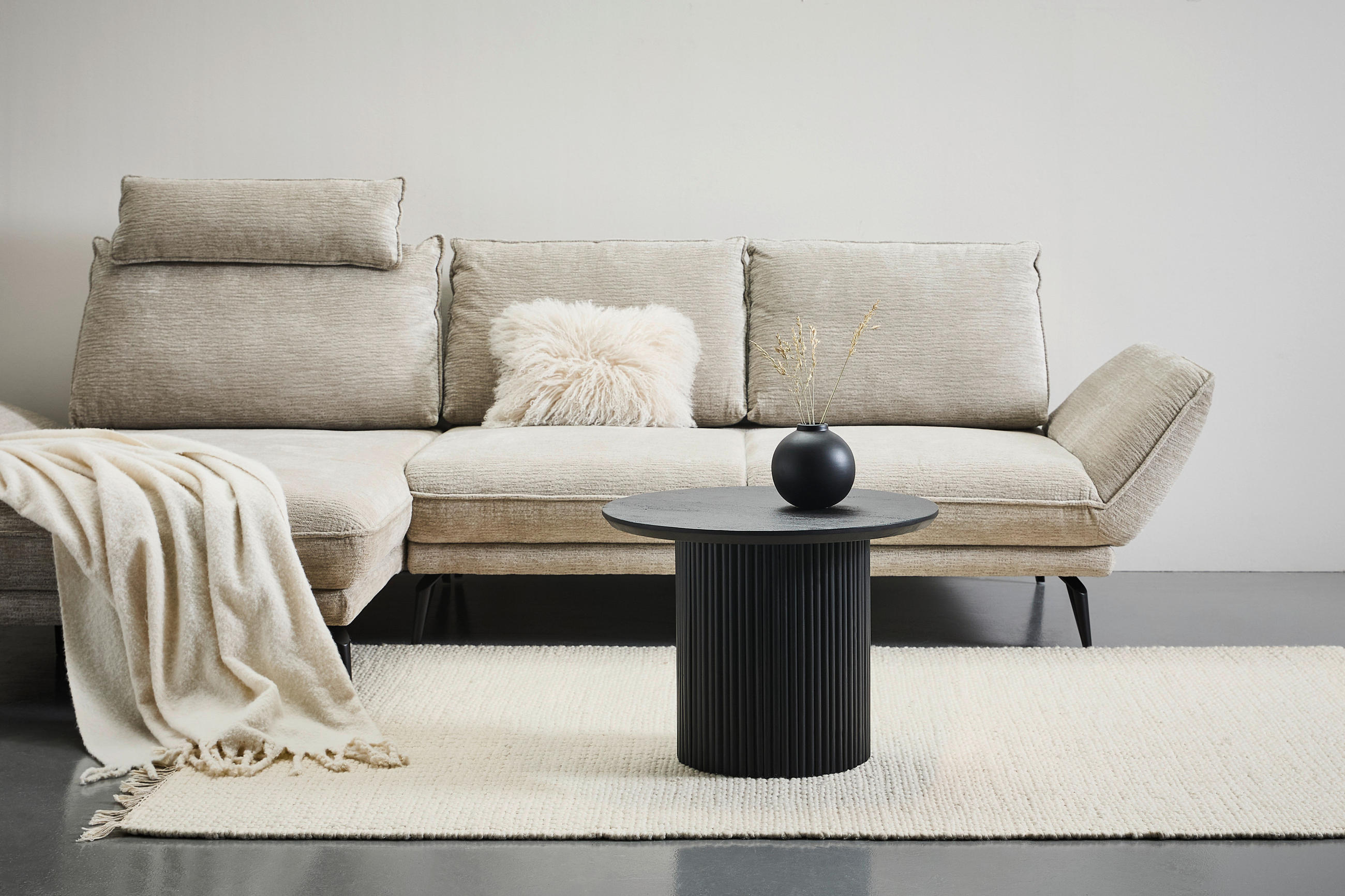 COUCHTISCH Akazie massiv rund Schwarz  - Schwarz, Design, Holz (60/45/60cm) - MID.YOU