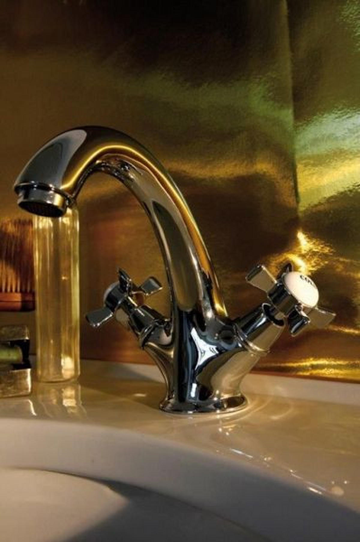 ARMATURA ZA KUPATILO   - Dizajnerski, metal/keramika