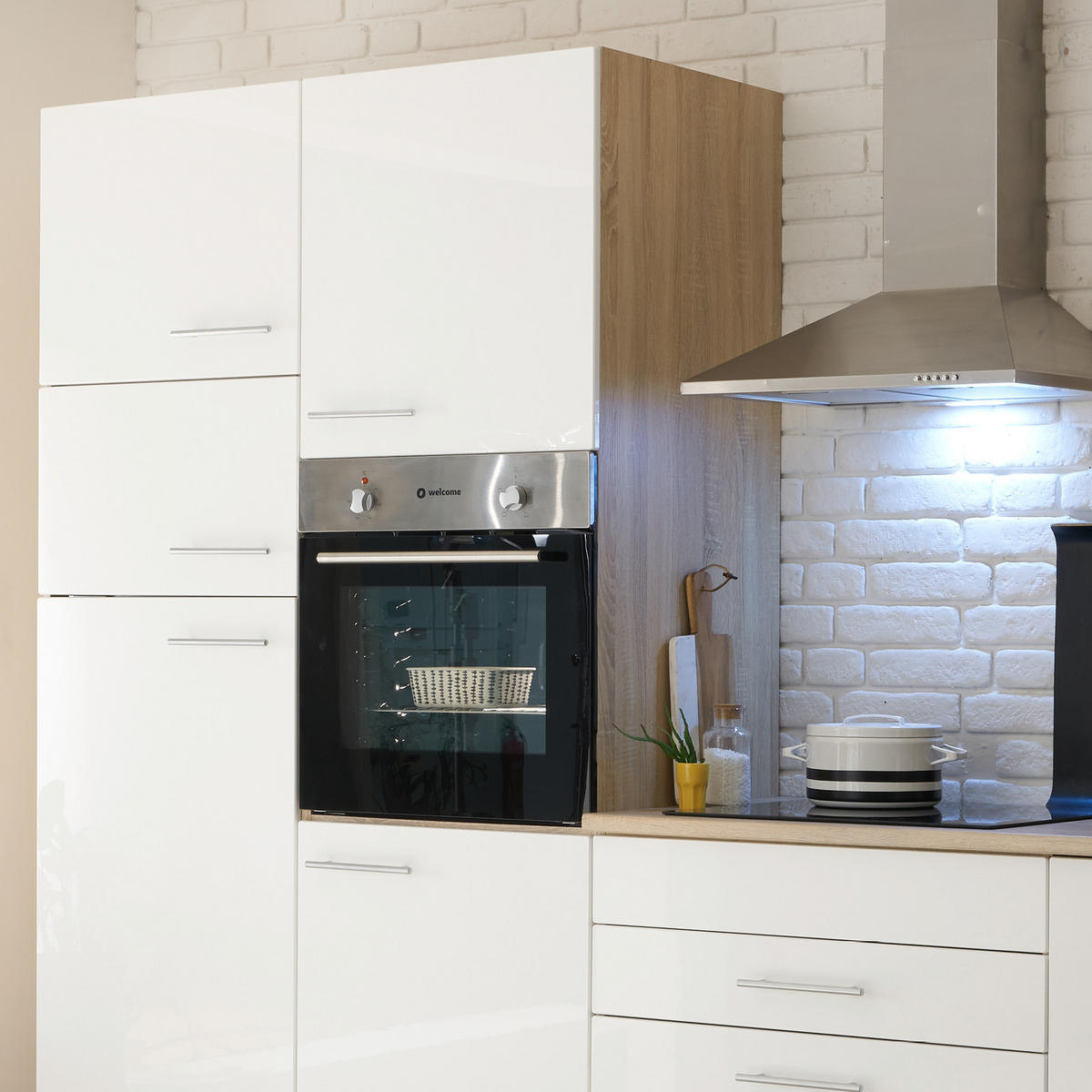 BUCĂTĂRIE FĂRĂ ELECTROCASNICE  - stejar Sonoma/alb, Modern, material pe bază de lemn (310cm) - Xora