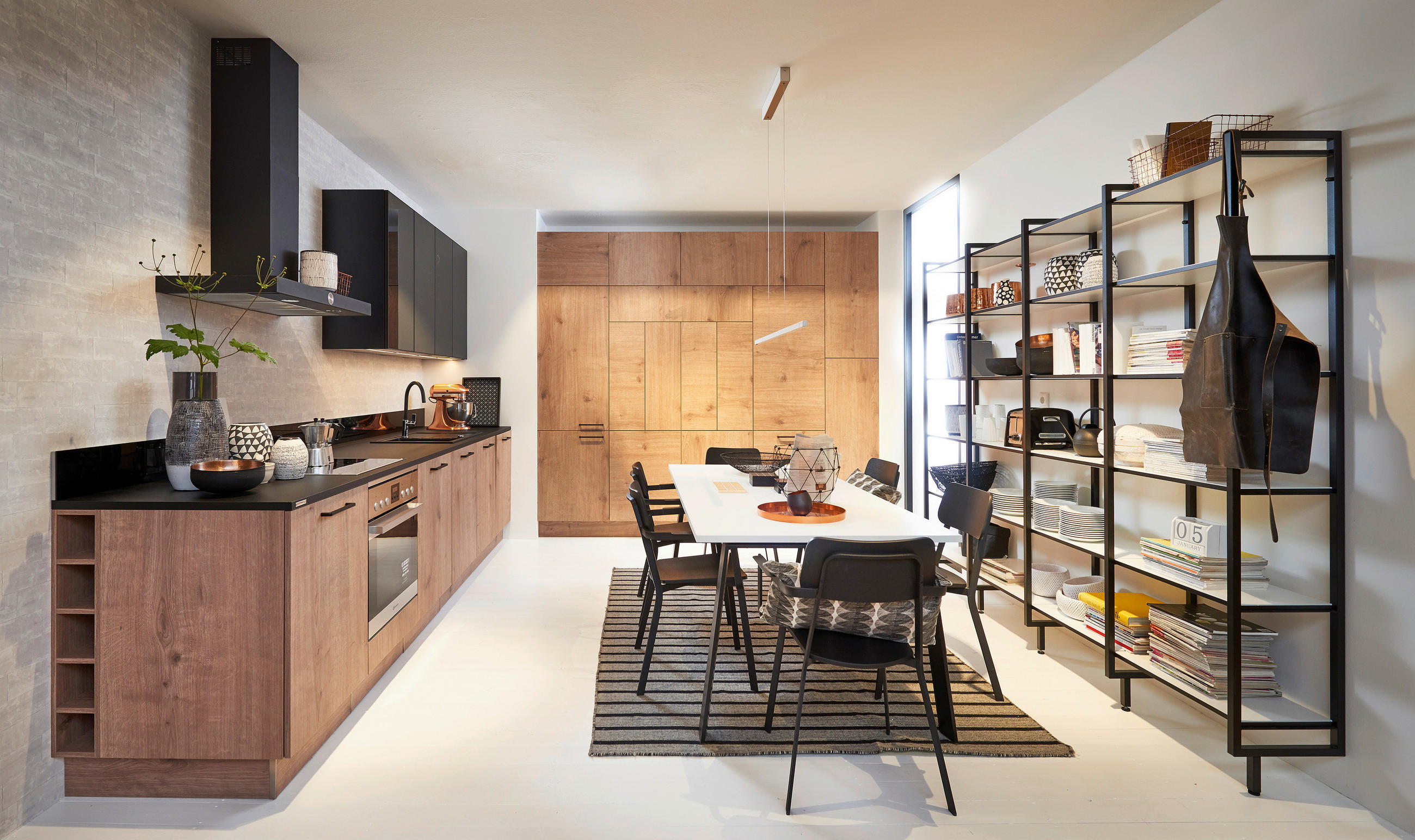 EINBAUKÜCHE   - Eichefarben/Weiß, Design, Holzwerkstoff - Dieter Knoll