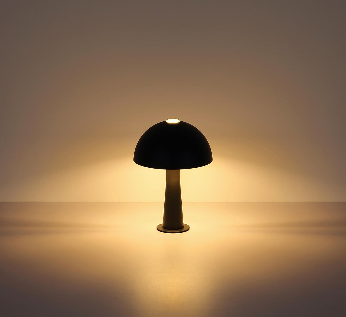 TISCHLEUCHTE Julia 20/28,5 cm  - Schwarz, Design, Kunststoff/Metall (20/28,5cm) - Globo