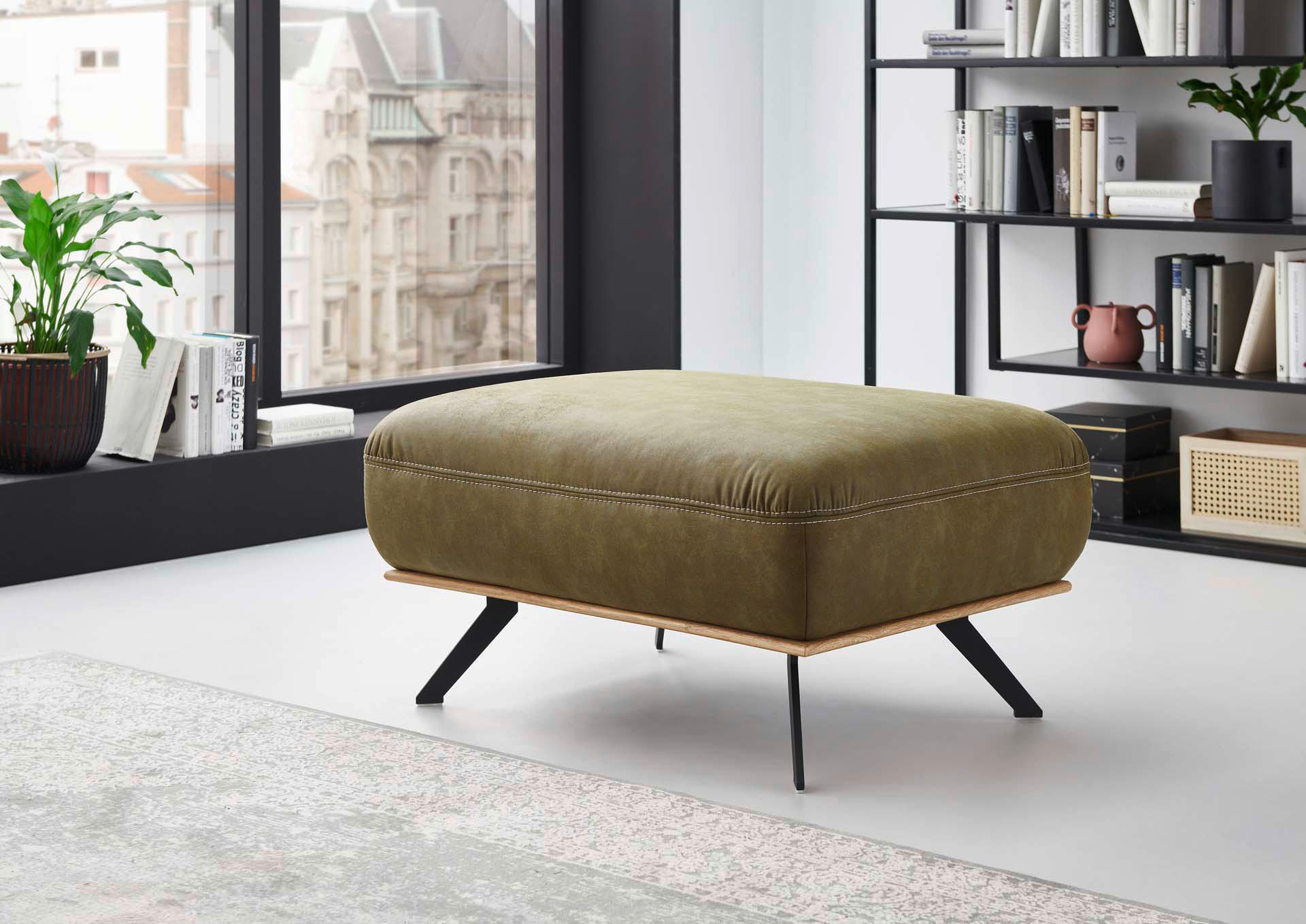 HOCKER Mikrofaser Grün  - Beige/Schwarz, Design, Textil/Metall (90/45/68cm) - Voleo
