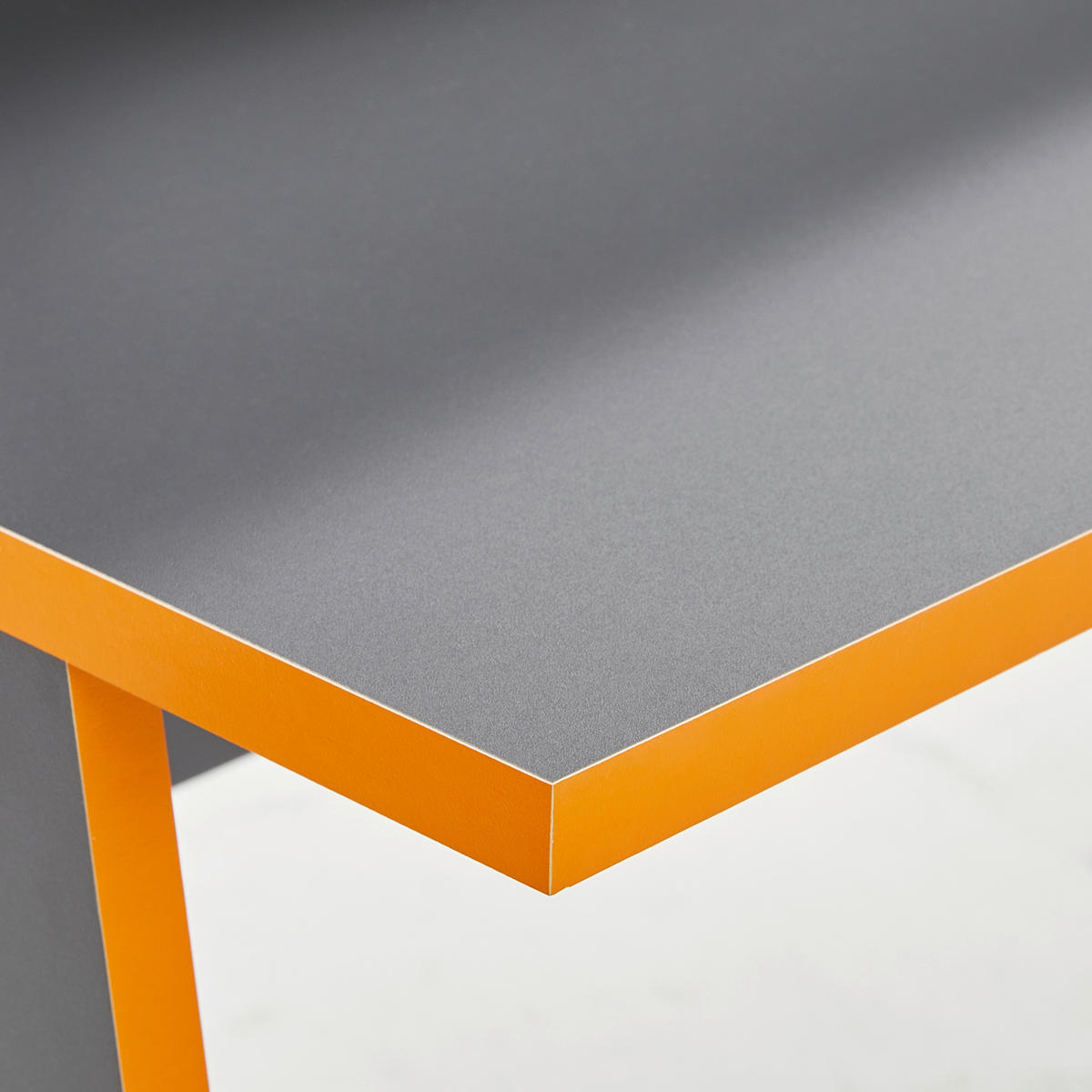 GAMINGTISCH 93/50/117 cm  in Anthrazit, Orange  - Anthrazit/Orange, MODERN, Holzwerkstoff (93/50/117cm) - Livetastic