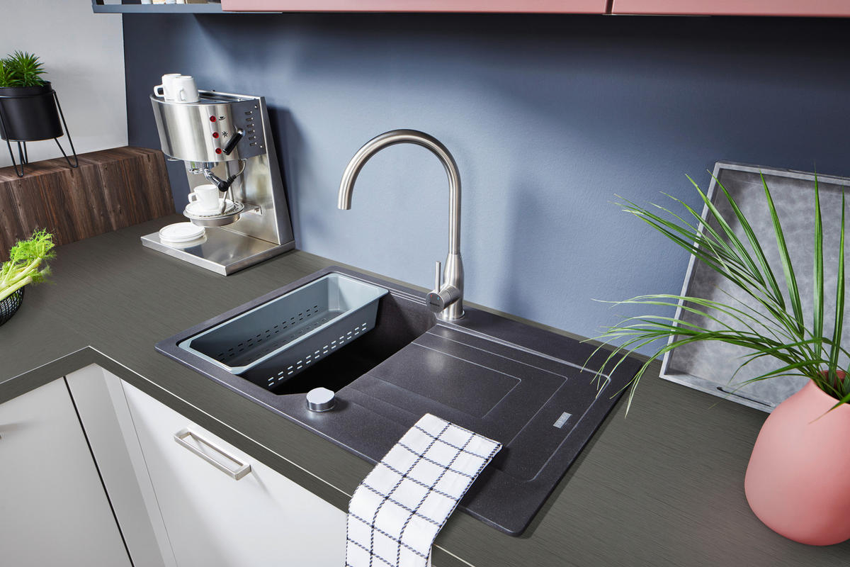 INBYGGNADSKÖK   - Design, trämaterial - Dieter Knoll