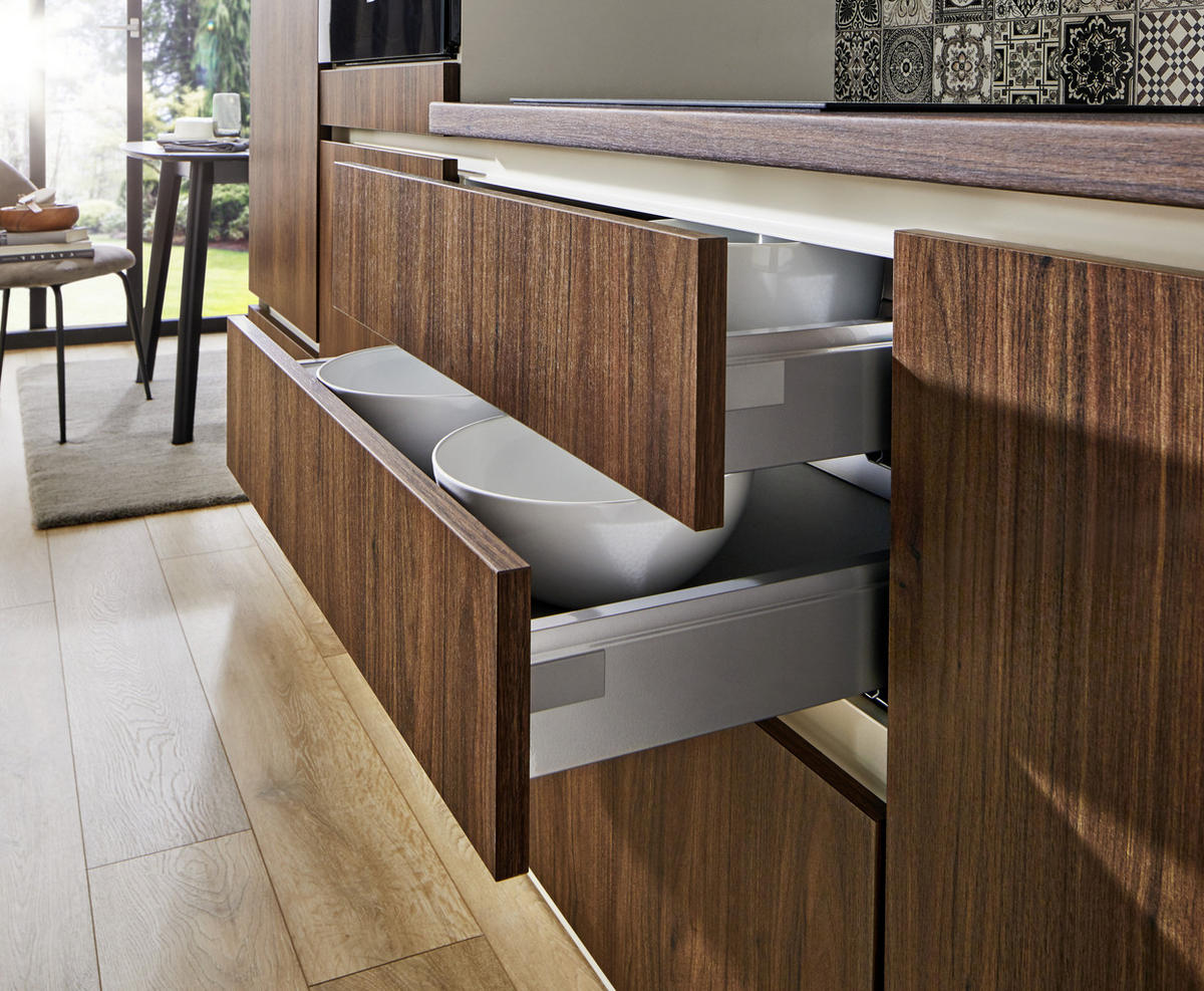 EINBAUKÜCHE 371  - Nussbaumfarben/Weiß, Design, Holzwerkstoff - Celina
