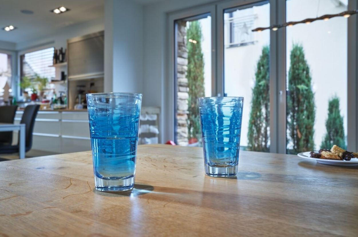 SKLENIČKA NA LONGDRINK - modrá, Konvenční, sklo (280ml) - Leonardo