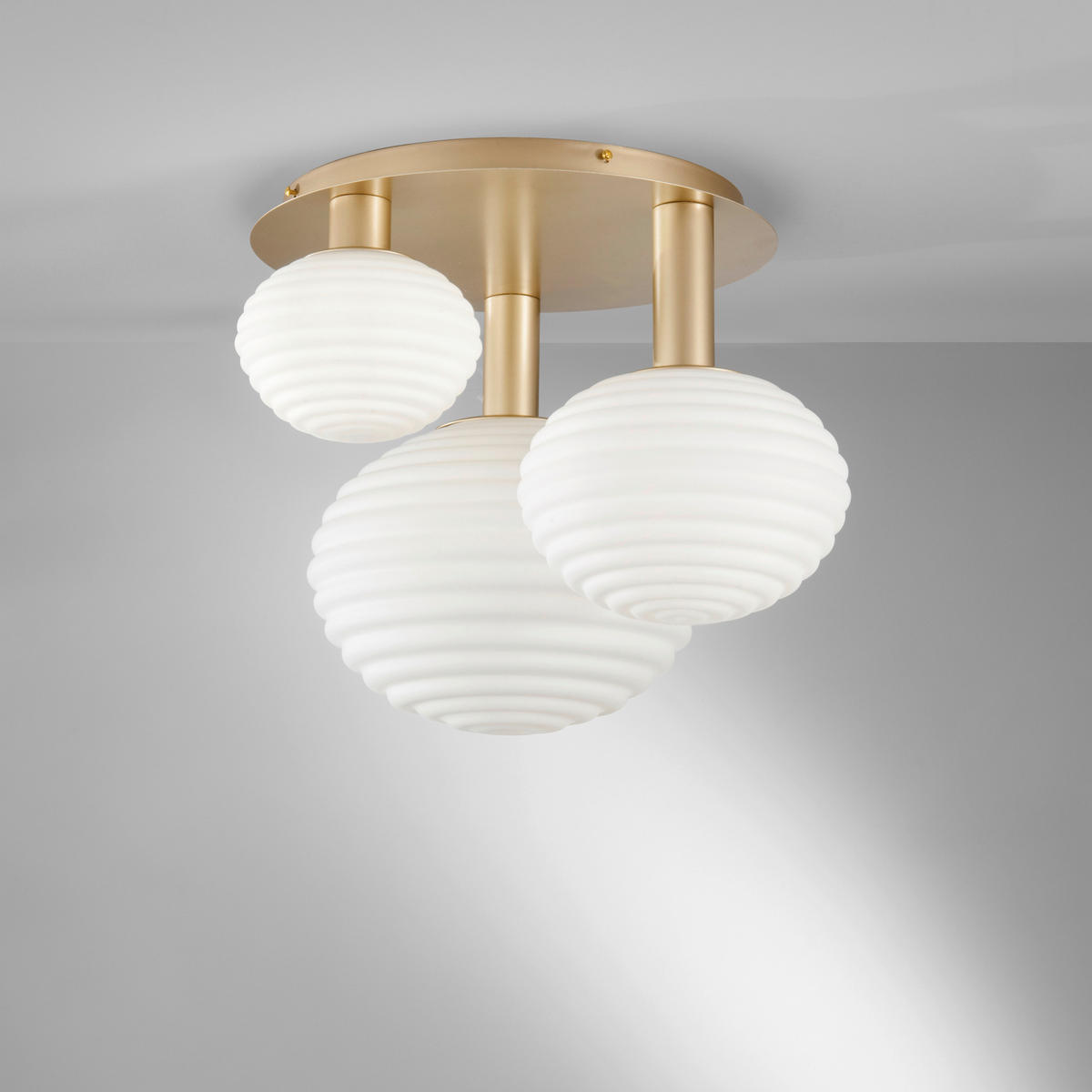 DECKENLEUCHTE Luce Ambiente e Design 39/53,5/48 cm   - Goldfarben/Weiß, KONVENTIONELL, Glas/Metall (39/53,5/48cm)