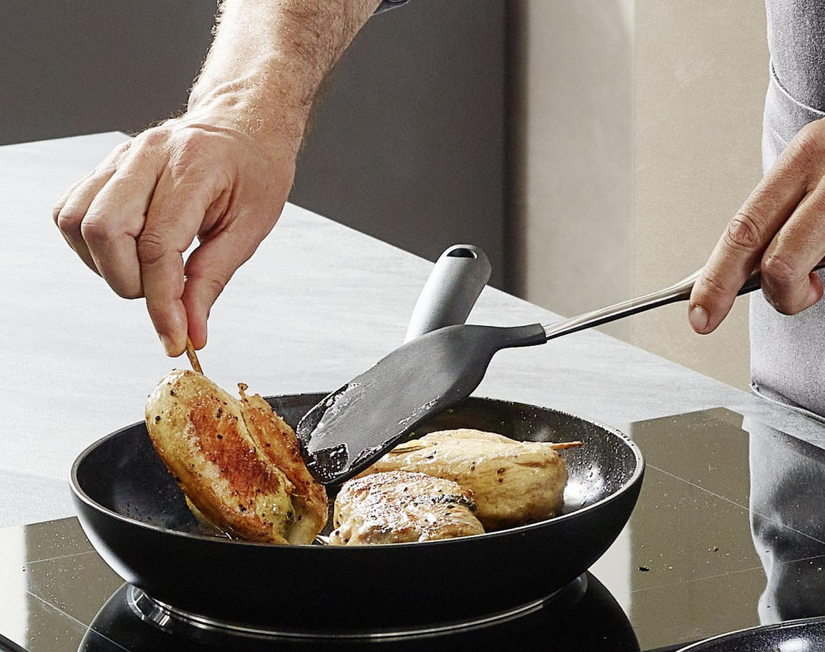 PFANNENSET Essential recyceltes Aluminium 2-teilig  - Schwarz, Basics, Metall (24/28cm) - Fissler