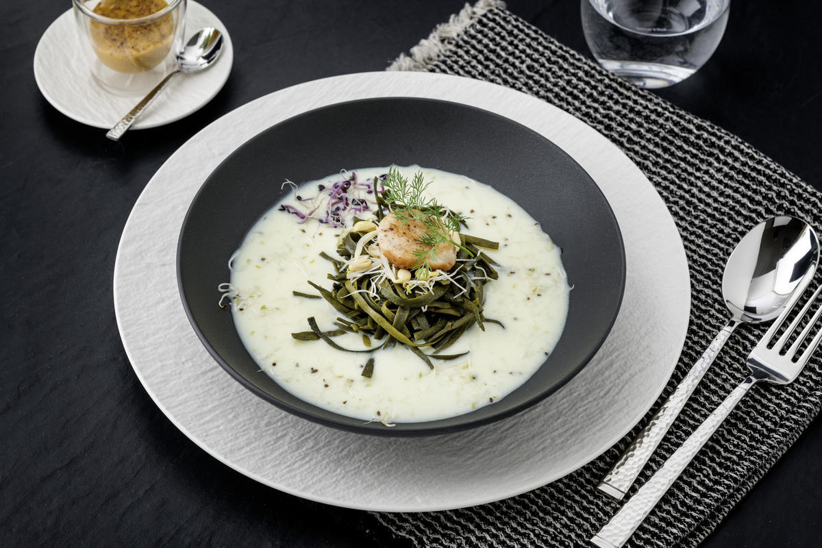 SCHALE Manufacture Rock 28,7 cm   - Schwarz, Design, Keramik (28,7cm) - Villeroy & Boch