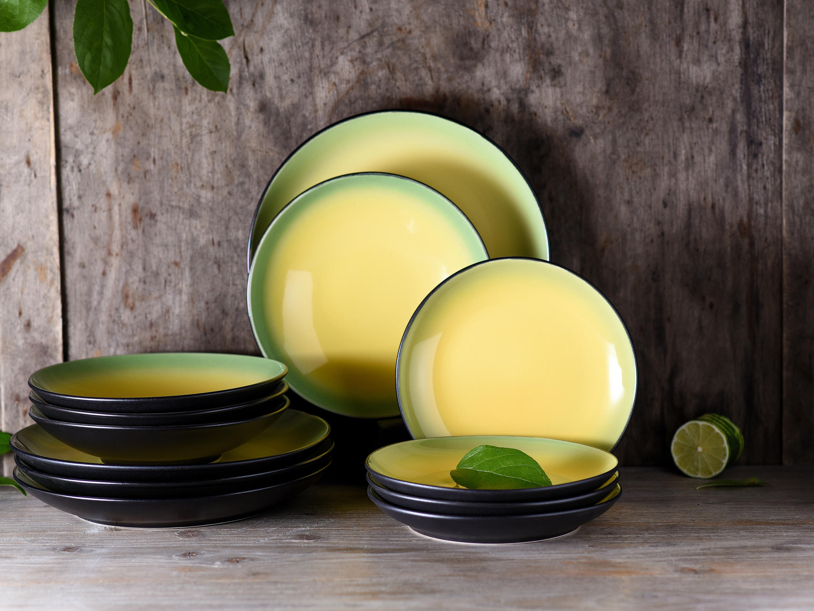Thumbnail - Creatable Tafelservice Hot Green, Grün, Schwarz, Hellgelb, Keramik, 12-teilig, lebensmittelecht, stapelbar, Essen & Trin...