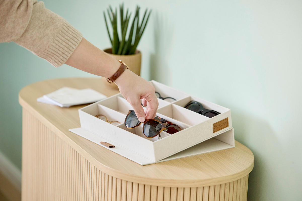 BRILLENBOX - Beige, Basics, Karton/Textil (32/25/5,5cm) - Store It