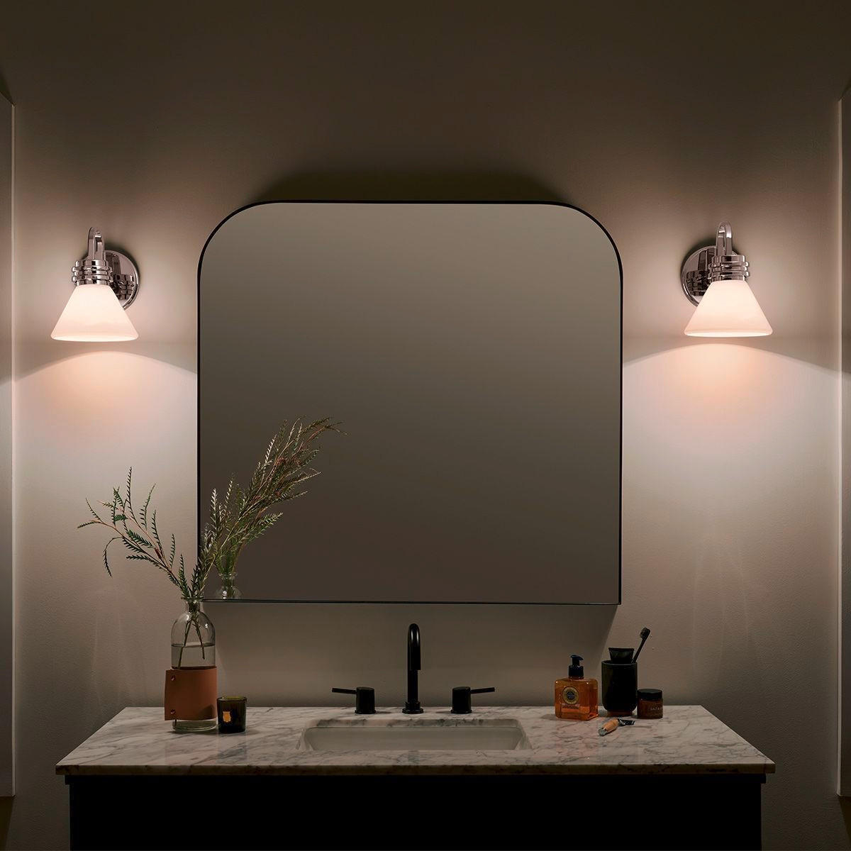 BADEZIMMER-WANDLEUCHTE - Weiss, Konventionell, Glas/Metall (2,40/1,78/2,15cm) - Elstead Lighting