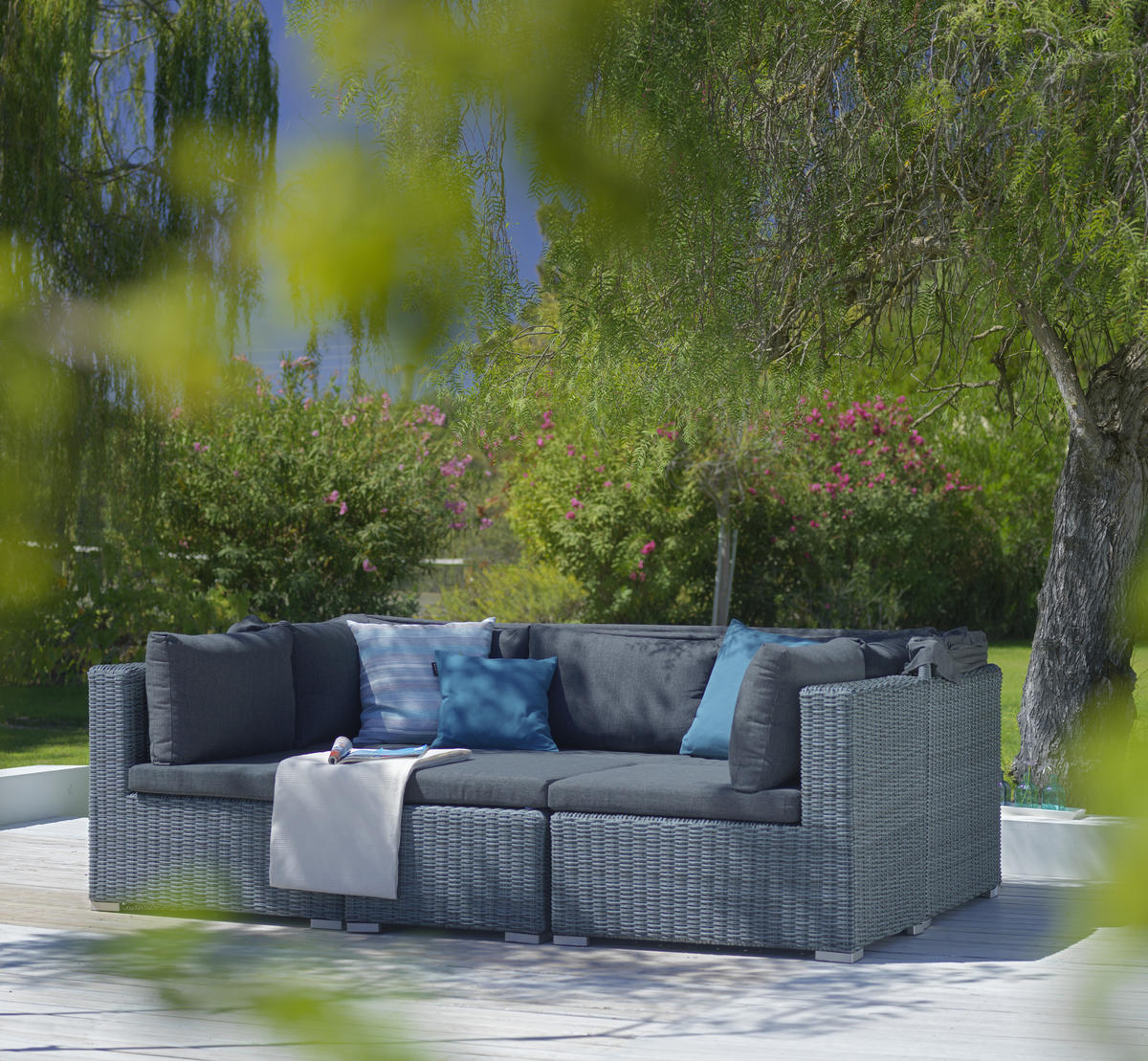LOUNGE GARNITÚRA   228/70/84 cm  - szürke, Romantik / Landhaus, műanyag/textil (228/70/84cm) - Ambia Garden