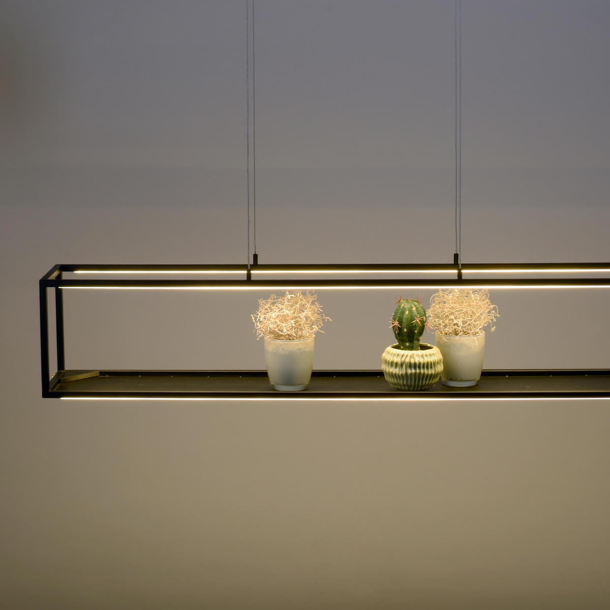 VISEČA LED-SVETILKA  Contura 42 W/960 lm/3000 K/230 V/ - črna, Trendi, kovina/umetna masa (105/20/120cm)