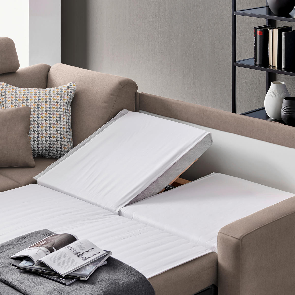 ECKSOFA in Chenille Hellbraun  208/227 cm  - Hellbraun/Alufarben, KONVENTIONELL, Textil/Metall (208/227cm) - Sedda