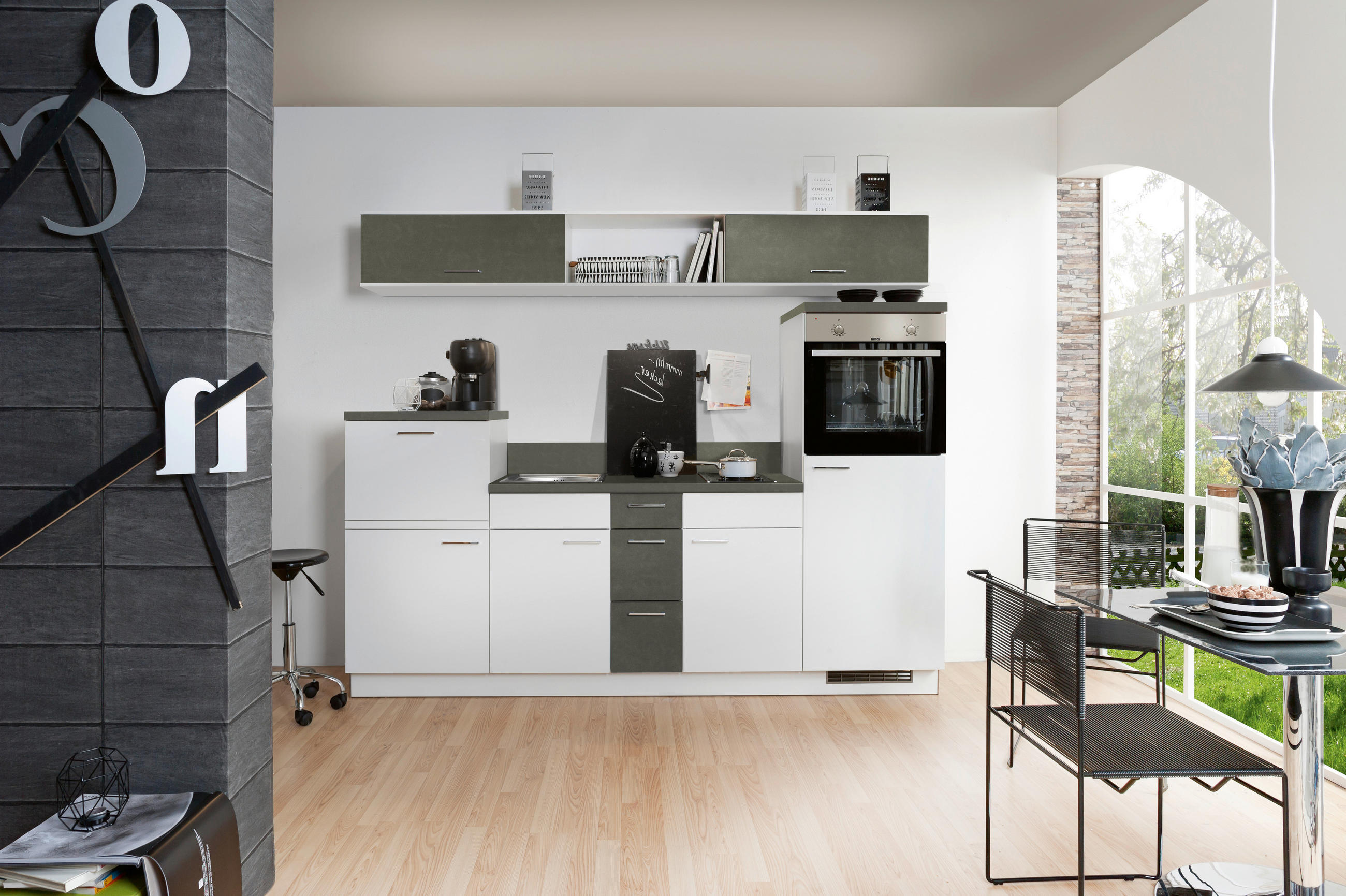 KÜCHENBLOCK 250 cm   in Grau, Weiß  - Edelstahlfarben/Weiß, Design, Holzwerkstoff/Metall (250cm) - Welnova